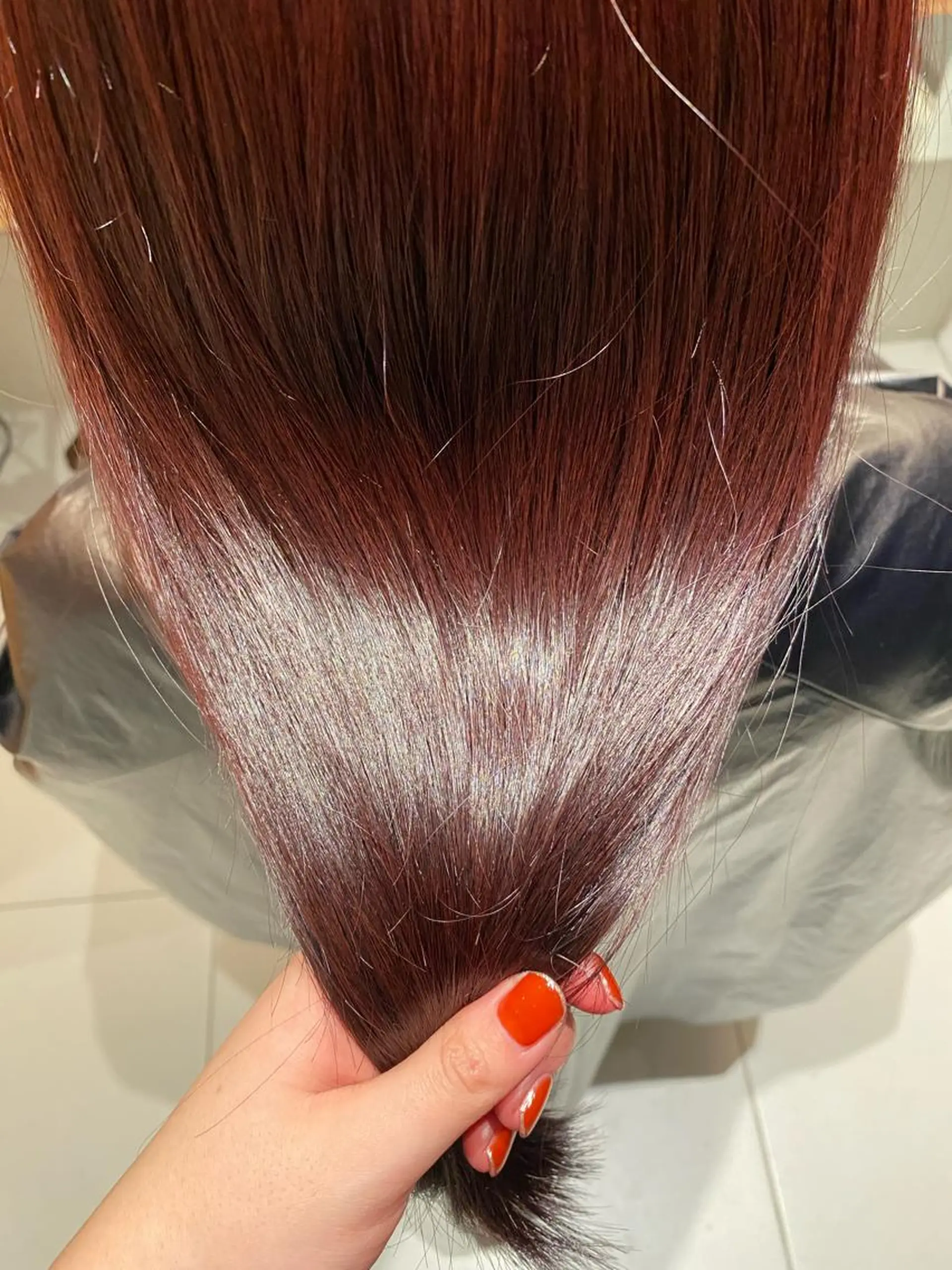 セミロング カラー ヘアアレンジ 透明感モテ艶髪カラー Gallicaイリサのヘアスタイル