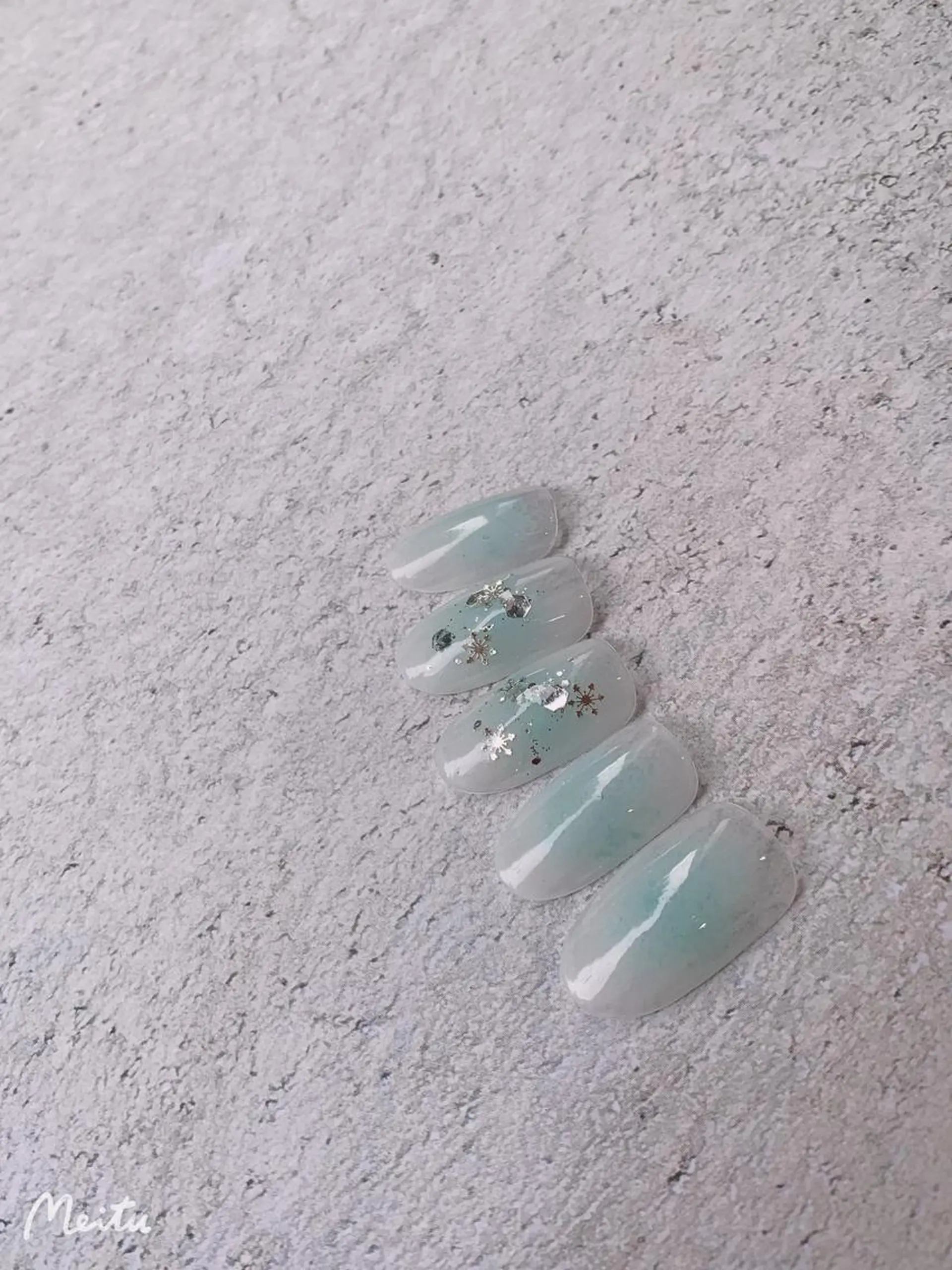 ネイル nail atelier  new moon所属・森 貴子のネイルデザイン