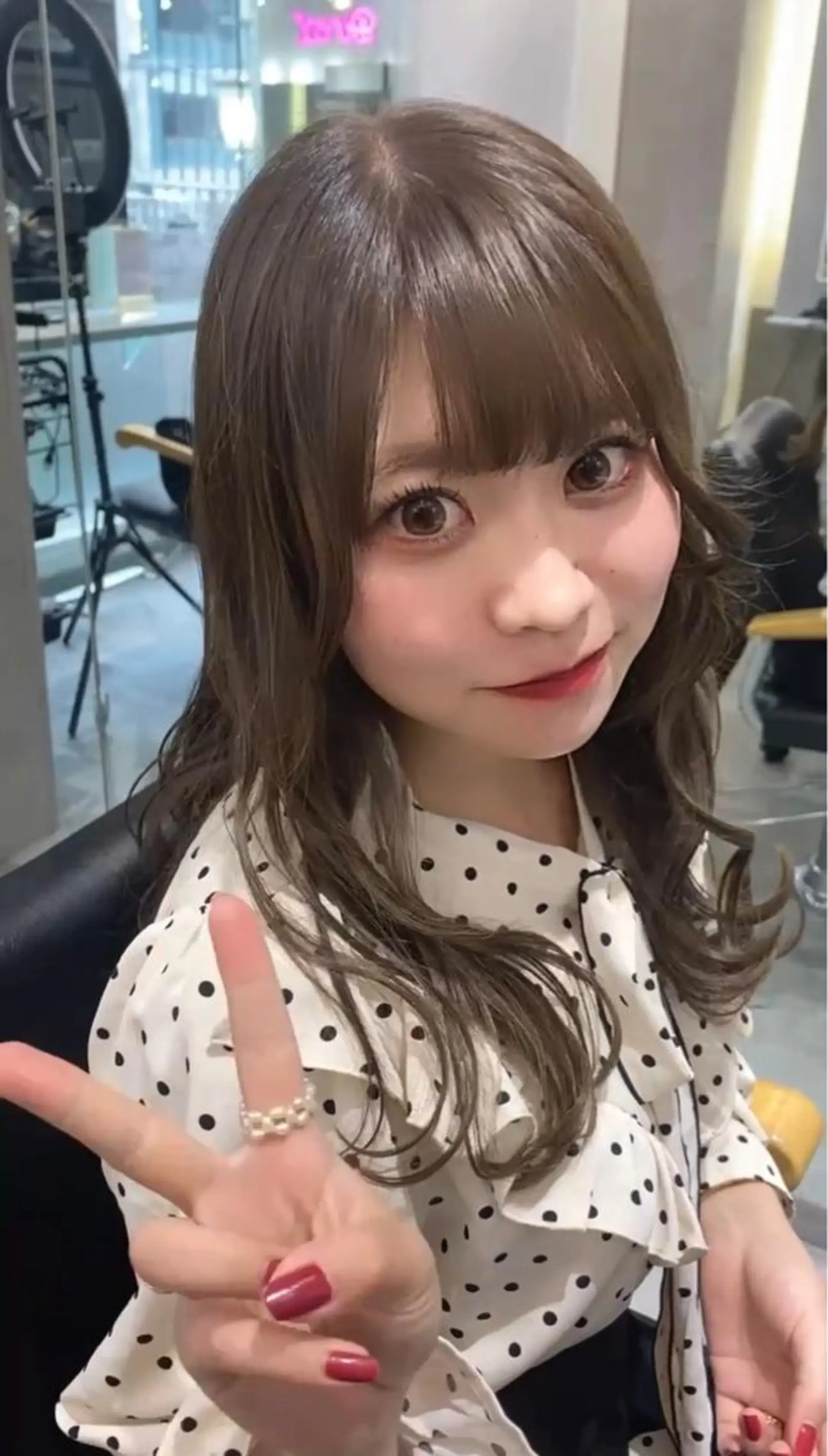 セミロング カット ヘアカラー トリートメント 美髪/髪質改善 顔周り/透明感カラーのヘアスタイル