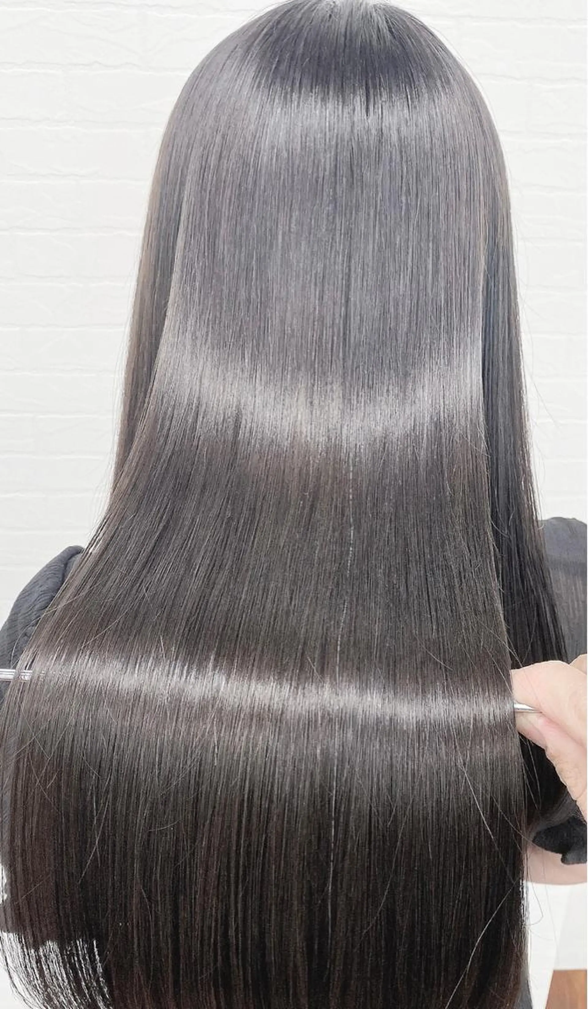 ロング 髪質改善 GRANLUSSO 岡山駅前 ビックカメラ5階所属・岡本 智次のヘアスタイル