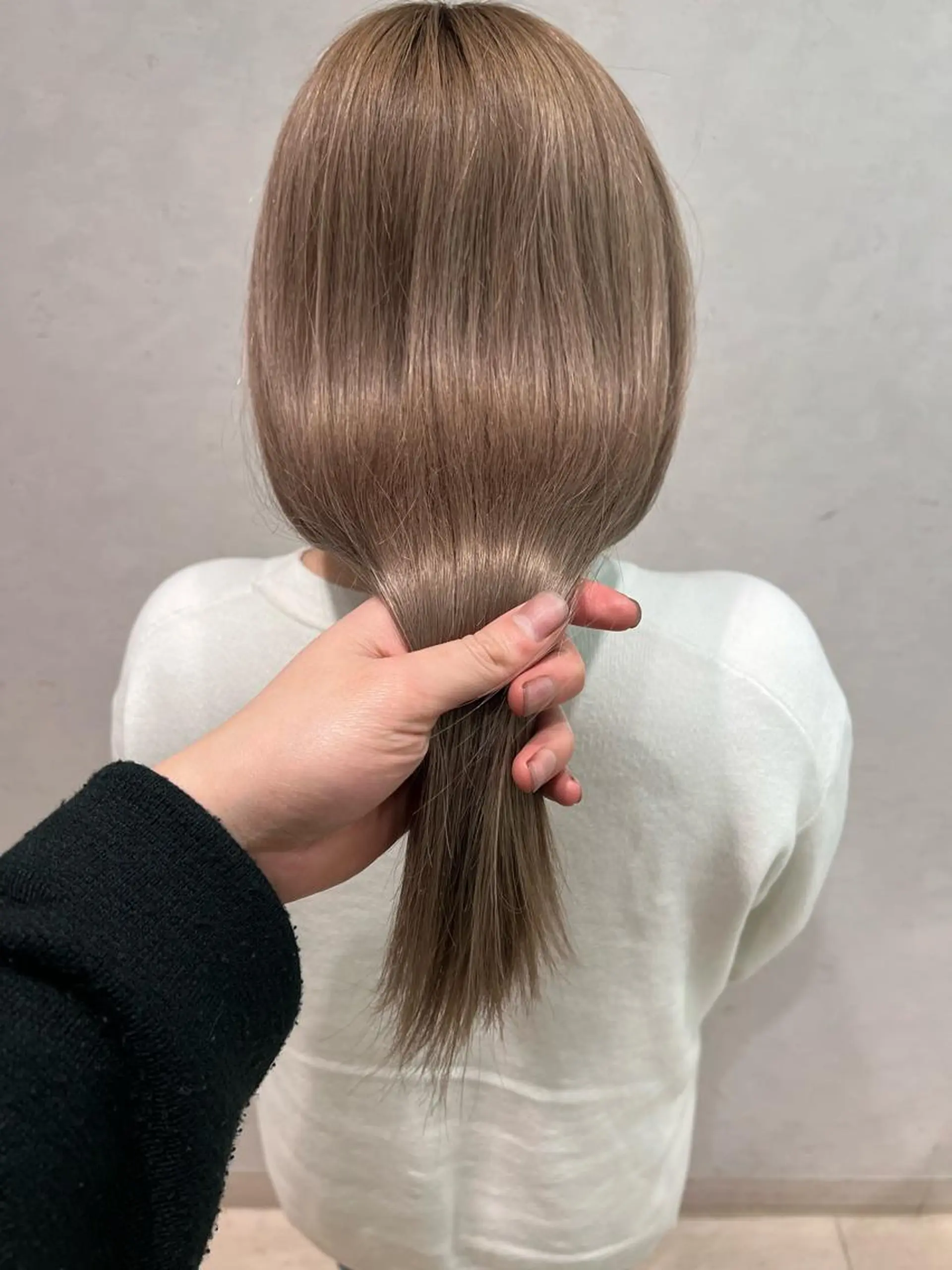 ミディアム ディアローグ 下北沢所属・高橋 龍哉のヘアスタイル