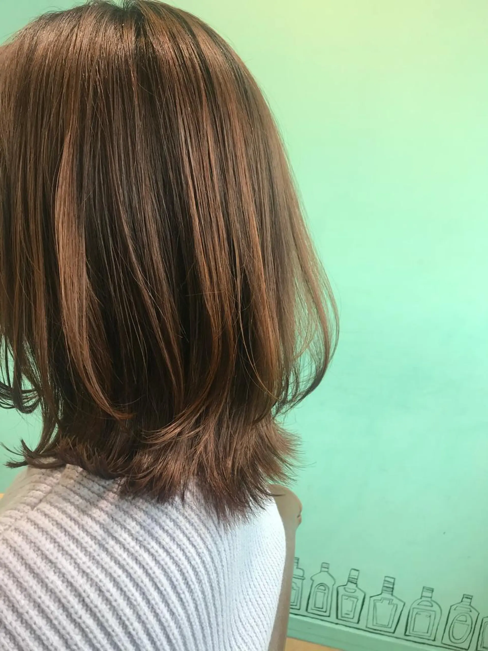 ミディアム くびれヘア ウルフカット 石渡このみ 🍊レイヤーカットのヘアスタイル