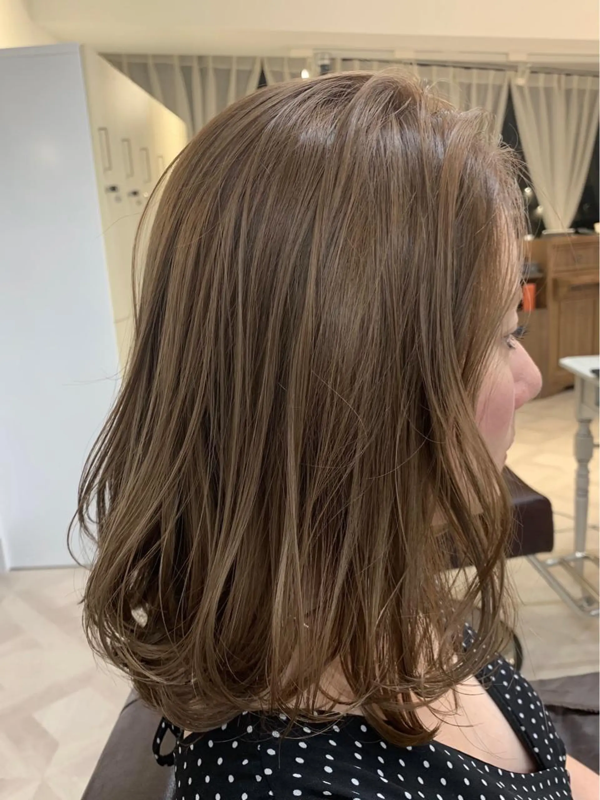 セミロング ヘアカラー トリートメント アーレル 池袋のヘアスタイル