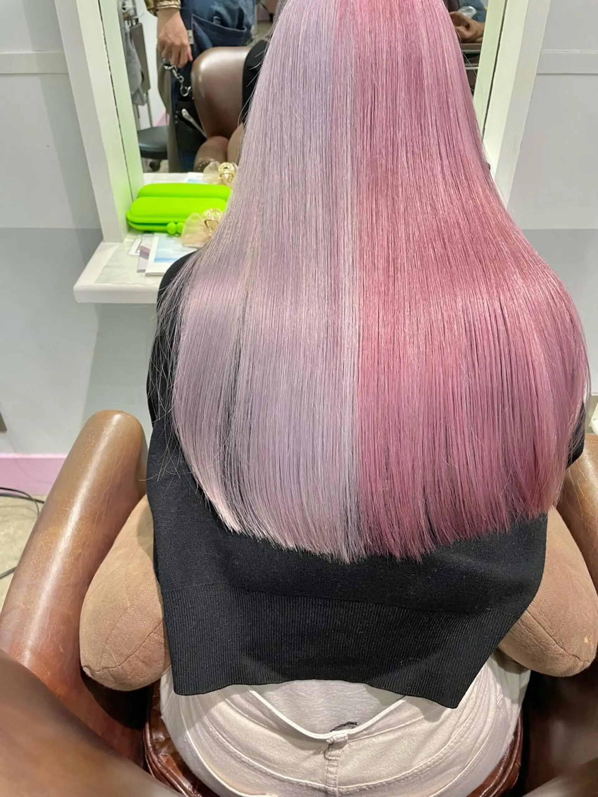 ロング ヘアカラー トリートメント Lit所属・Lit.豊橋 夏目のヘアスタイル