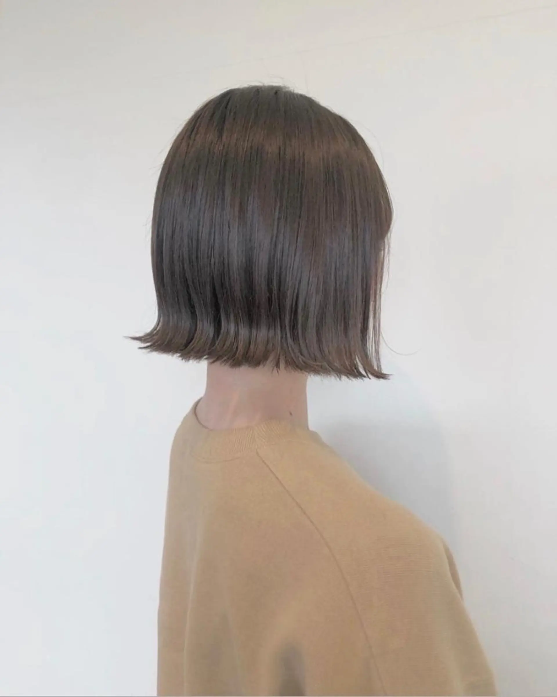 ショート カラー ベージュカラー カット ヘアカラー 梅山 美侑のヘアスタイル