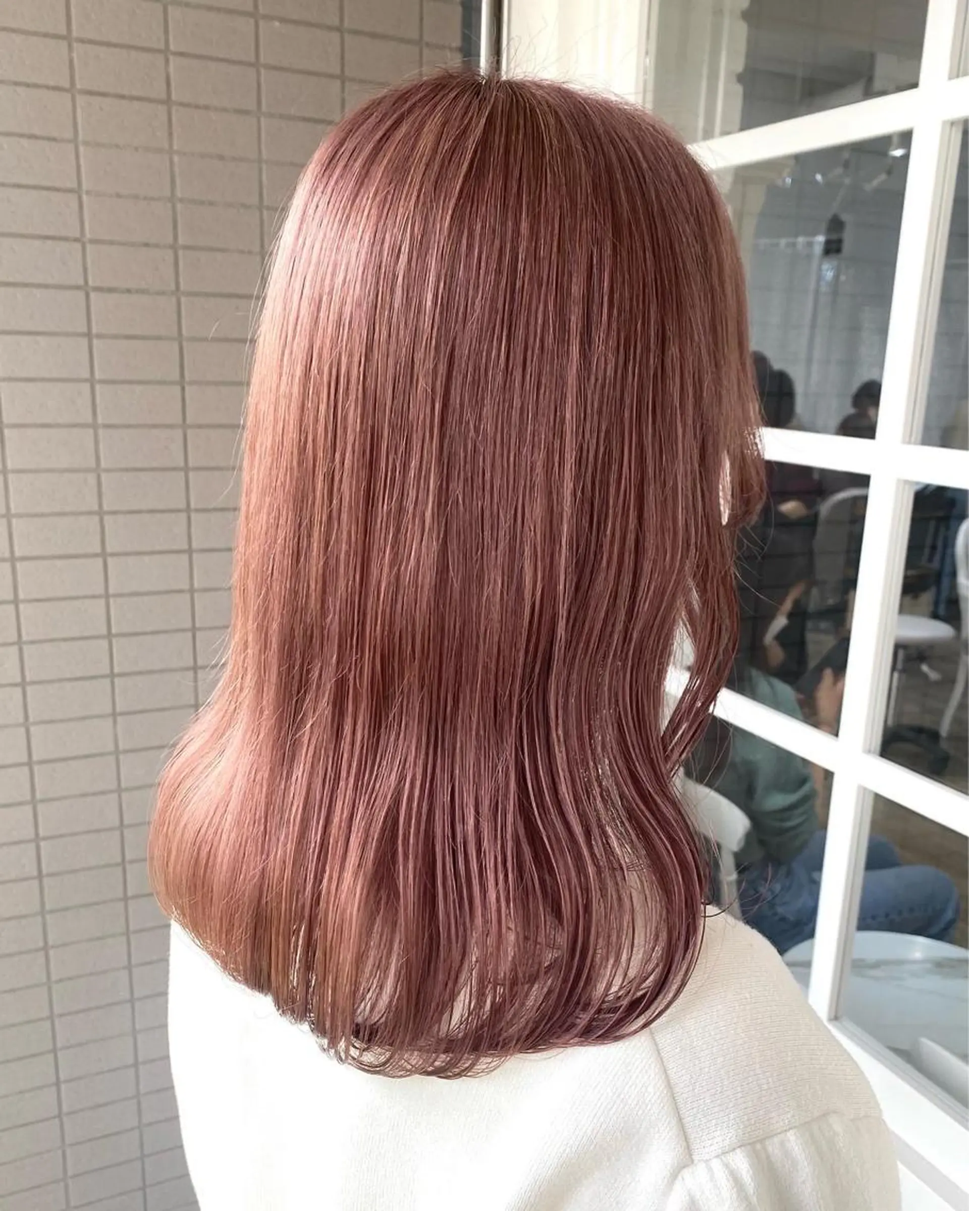 セミロング カラー 韓国×髪質改善カラー 💎hinaのヘアスタイル