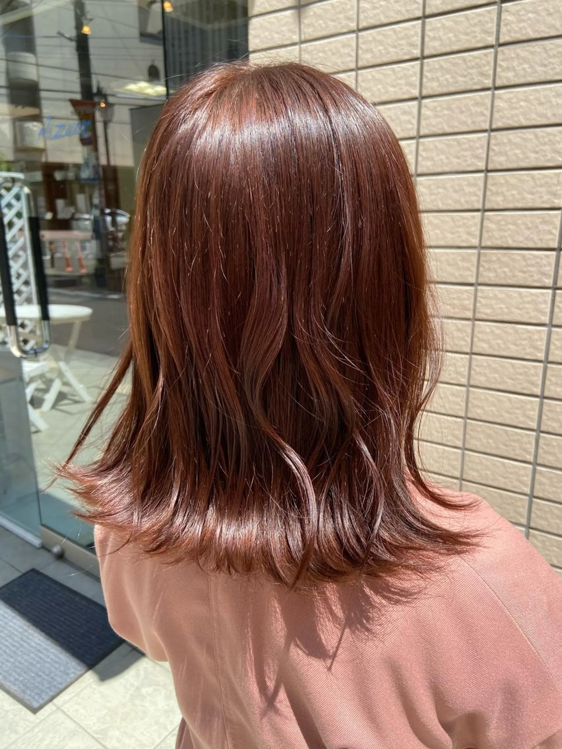 ミディアム カラー ブリーチ ブラウンカラー ブリーチなしカラー ピンクカラー ピンクブラウン カット ヘアカラー トリートメント 菊地 美憂のヘアスタイル