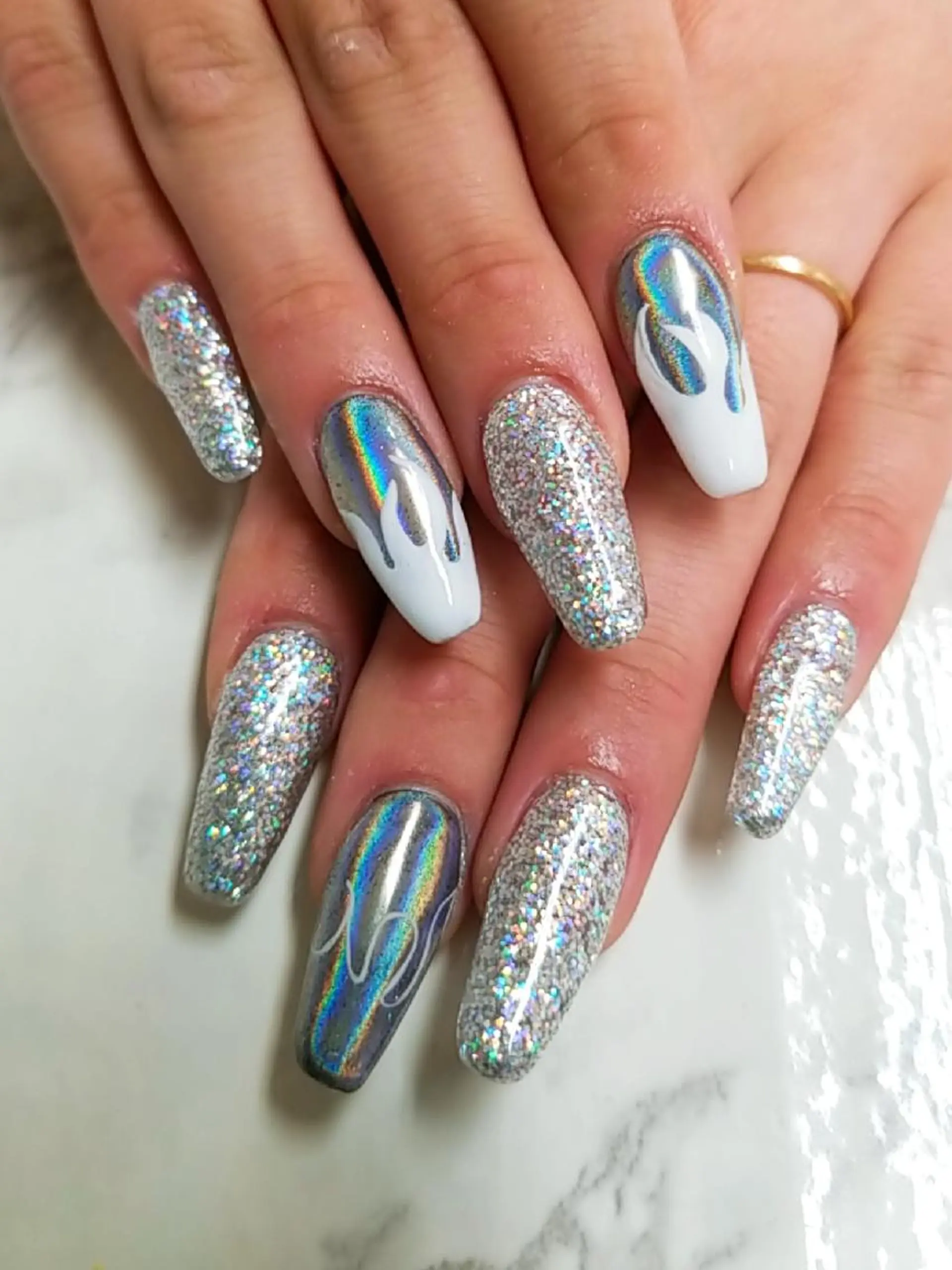 ネイル アートネイル ジェルネイル 持ち込み ニュアンスネイル パラジェル 河野ちえ (雑誌掲載サロン)のネイルデザイン