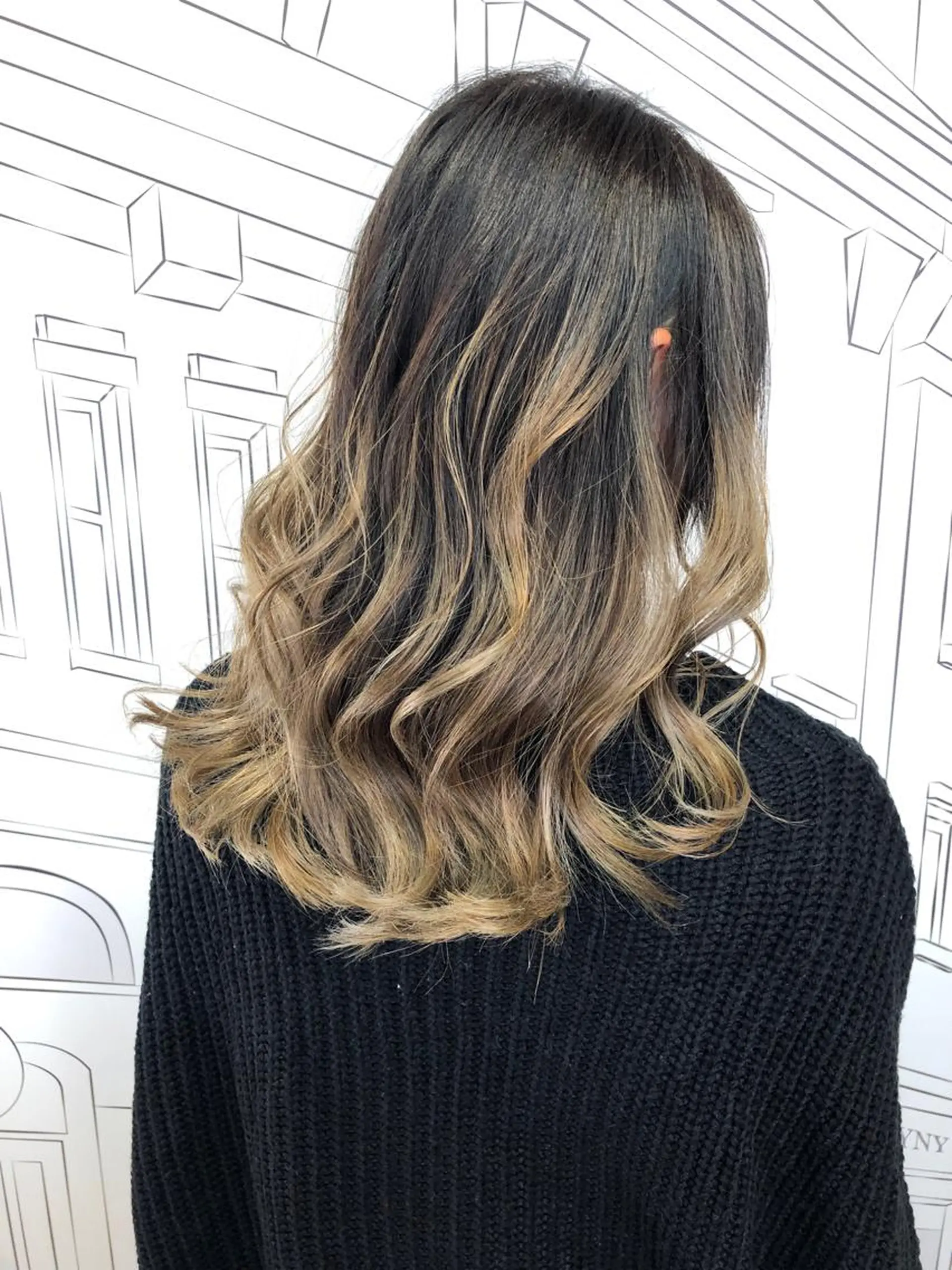 ミディアム カラー バレイヤージュ ベージュカラー グラデーションカラー グレージュ ハイライトカラー レイヤー⭐️カラー ⭐️平川雅史のヘアスタイル