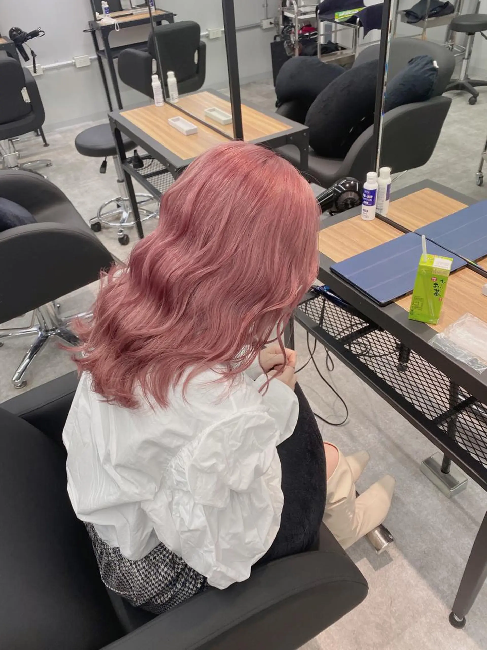 ミディアム カラー ピンクカラー esu天満所属・esu 天満のヘアスタイル