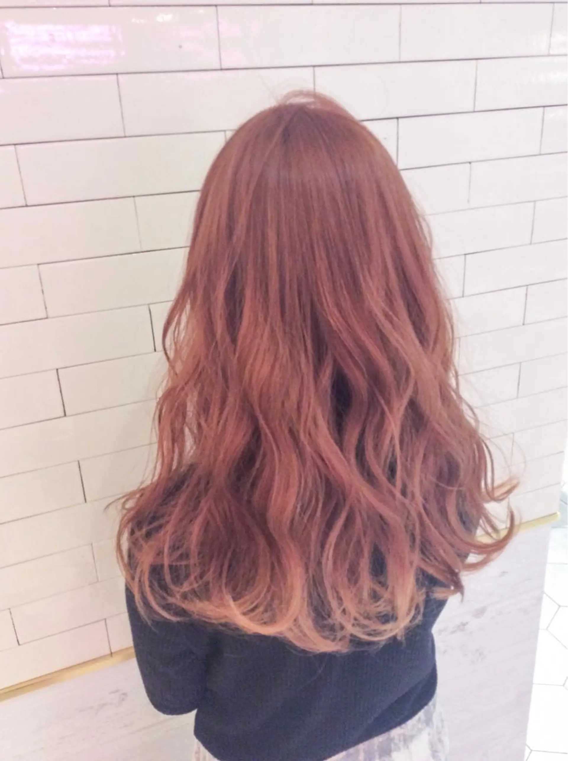 セミロング カラー ベージュカラー ピンクカラー ピンクベージュ レイヤーカット× 髪質改善たもりのヘアスタイル