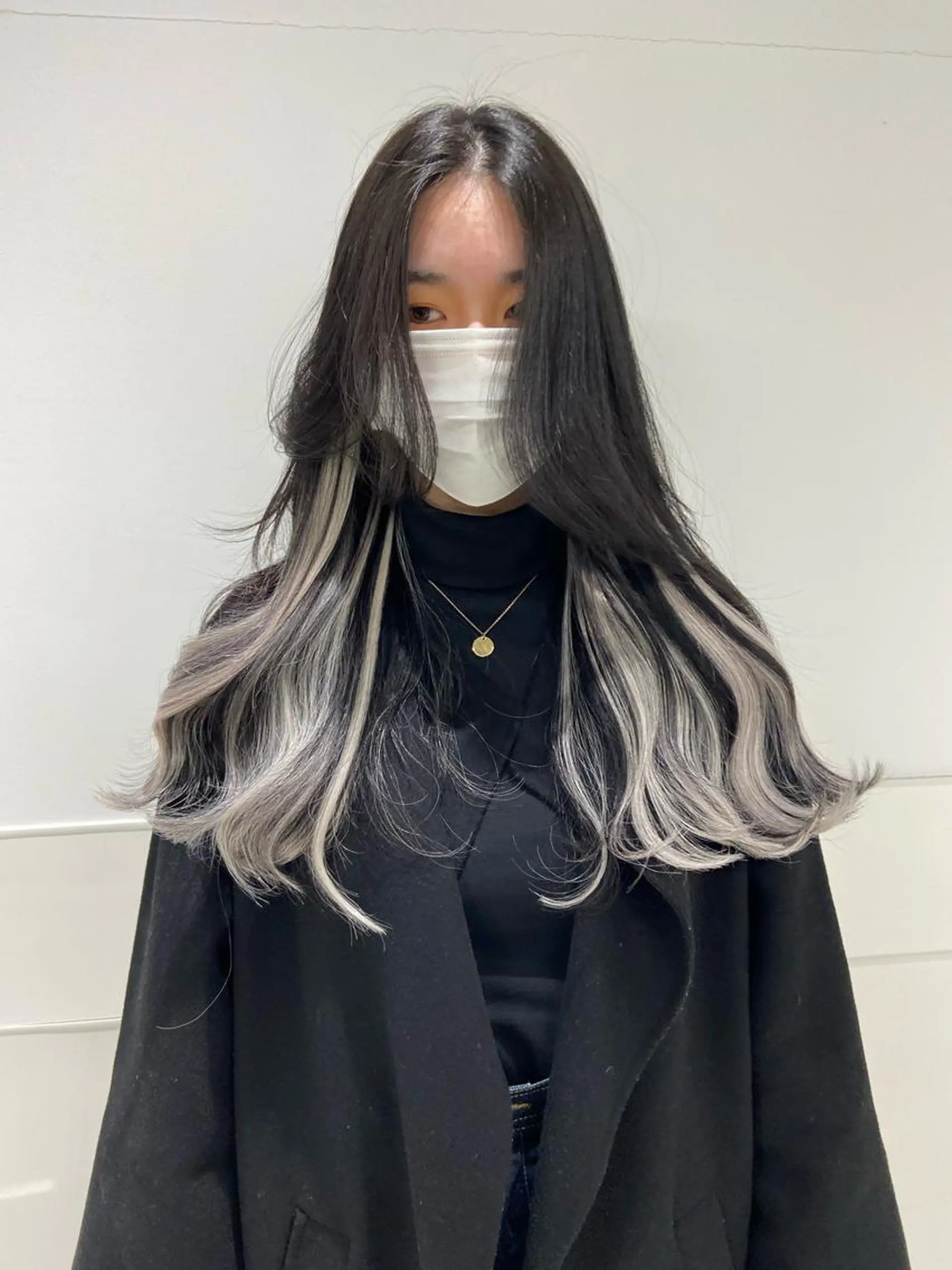 ロング カラー シールエクステ インナーカラー エクステ Amelie所属・Amelie yunのヘアスタイル