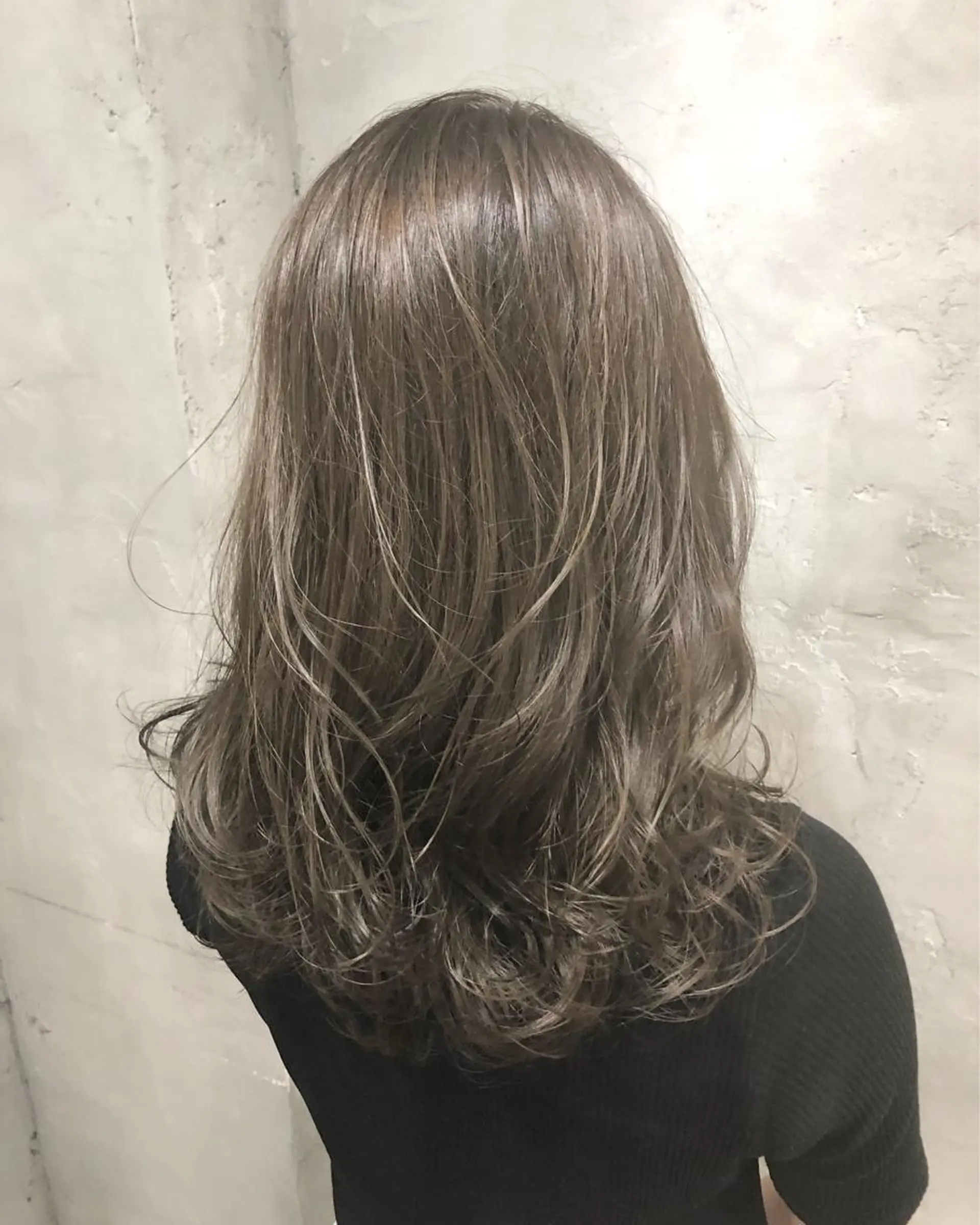 ミディアム カラー ヘアアレンジ 遠藤 拓馬のヘアスタイル