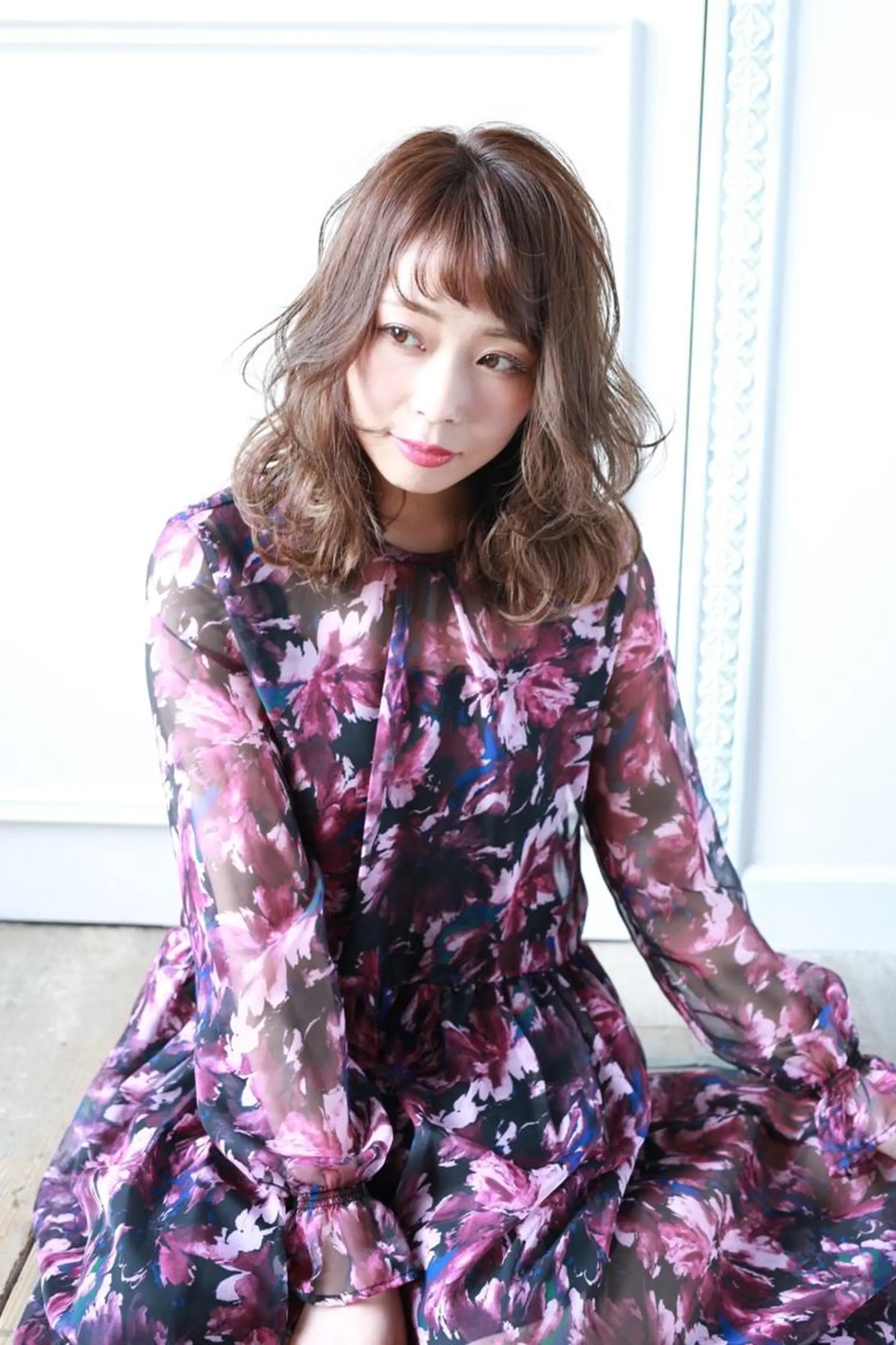 ミディアム due hair 京都駅前店 MILBON オージュア認定サロン【デューヘアー】所属・ハイトーンブリーチ 土坂　由志【京都】のヘアスタイル