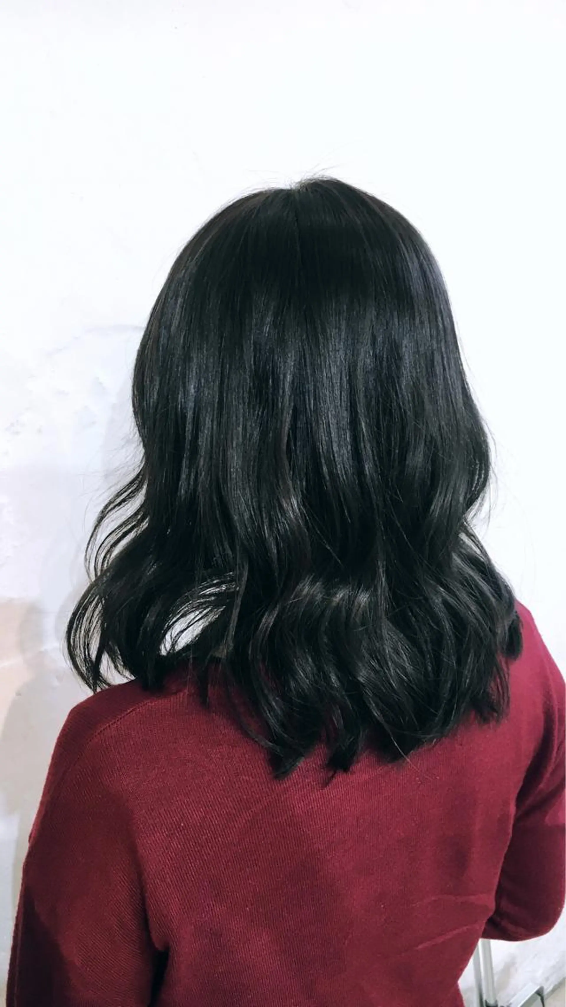 セミロング アッシュ 角床直哉 カラーカットNO 1のヘアスタイル