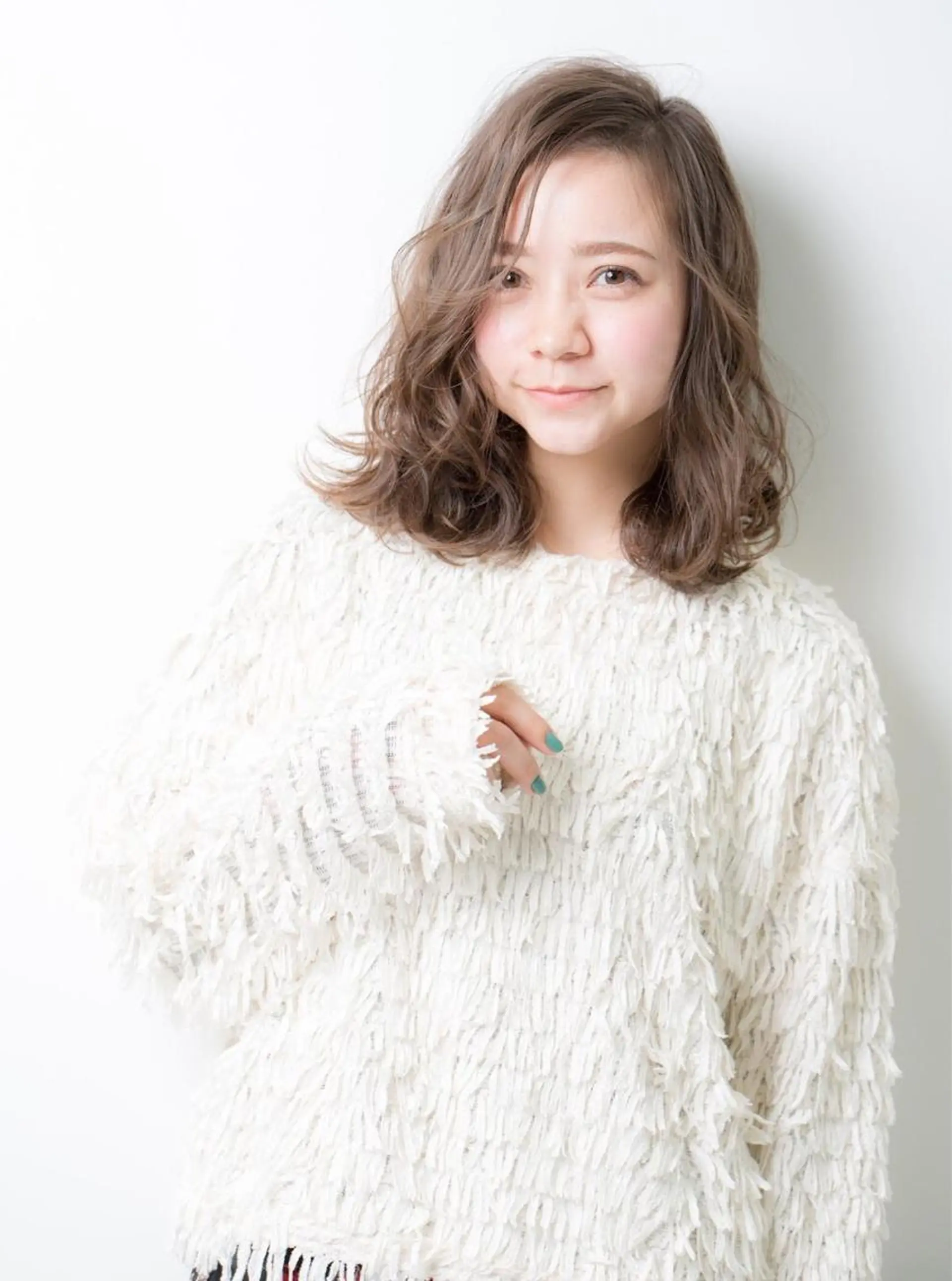 ミディアム 枝折 憲のヘアスタイル