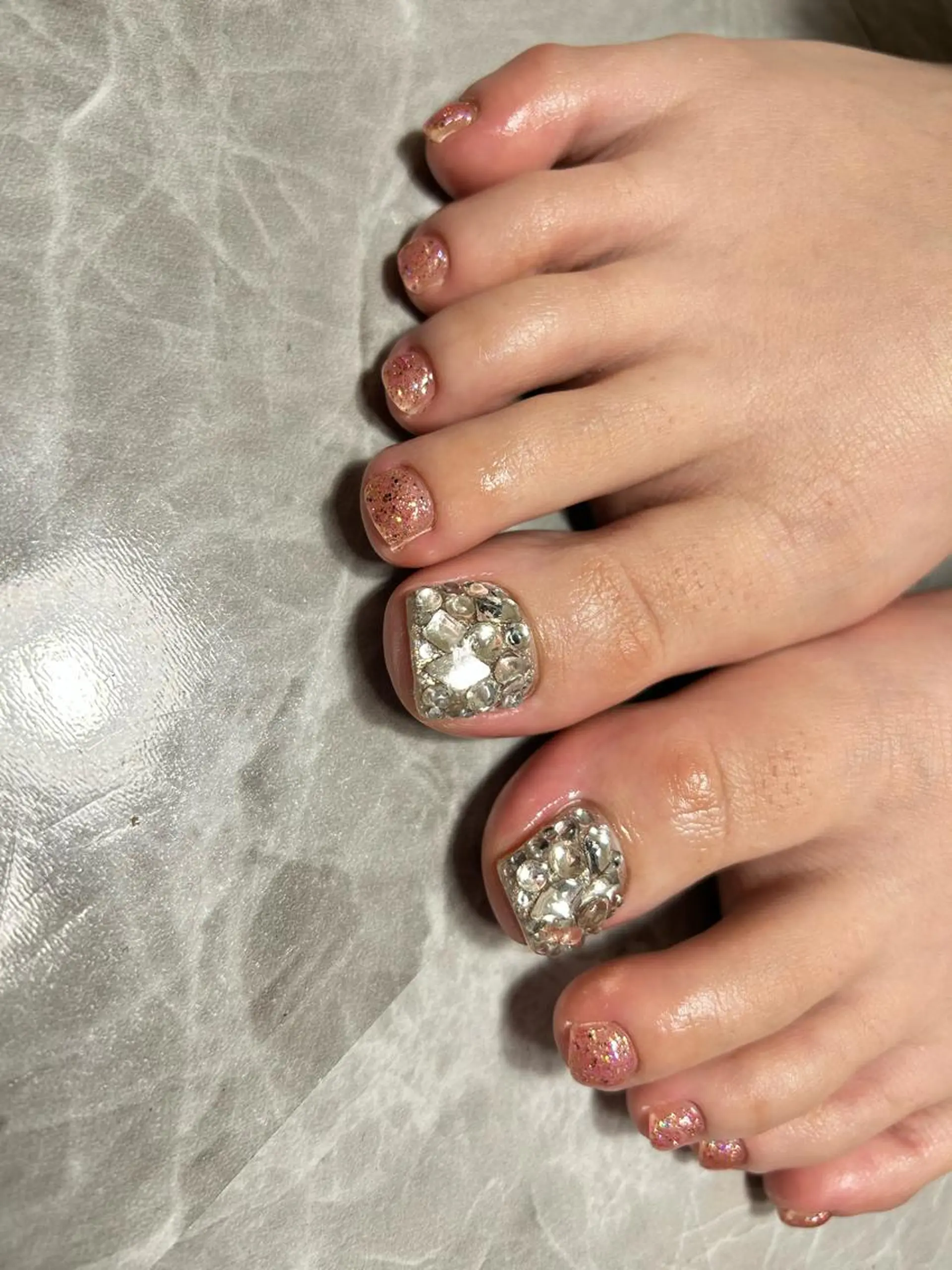 ショート ネイル ハンドネイル フットネイル ✴︎ Delightのネイルデザイン