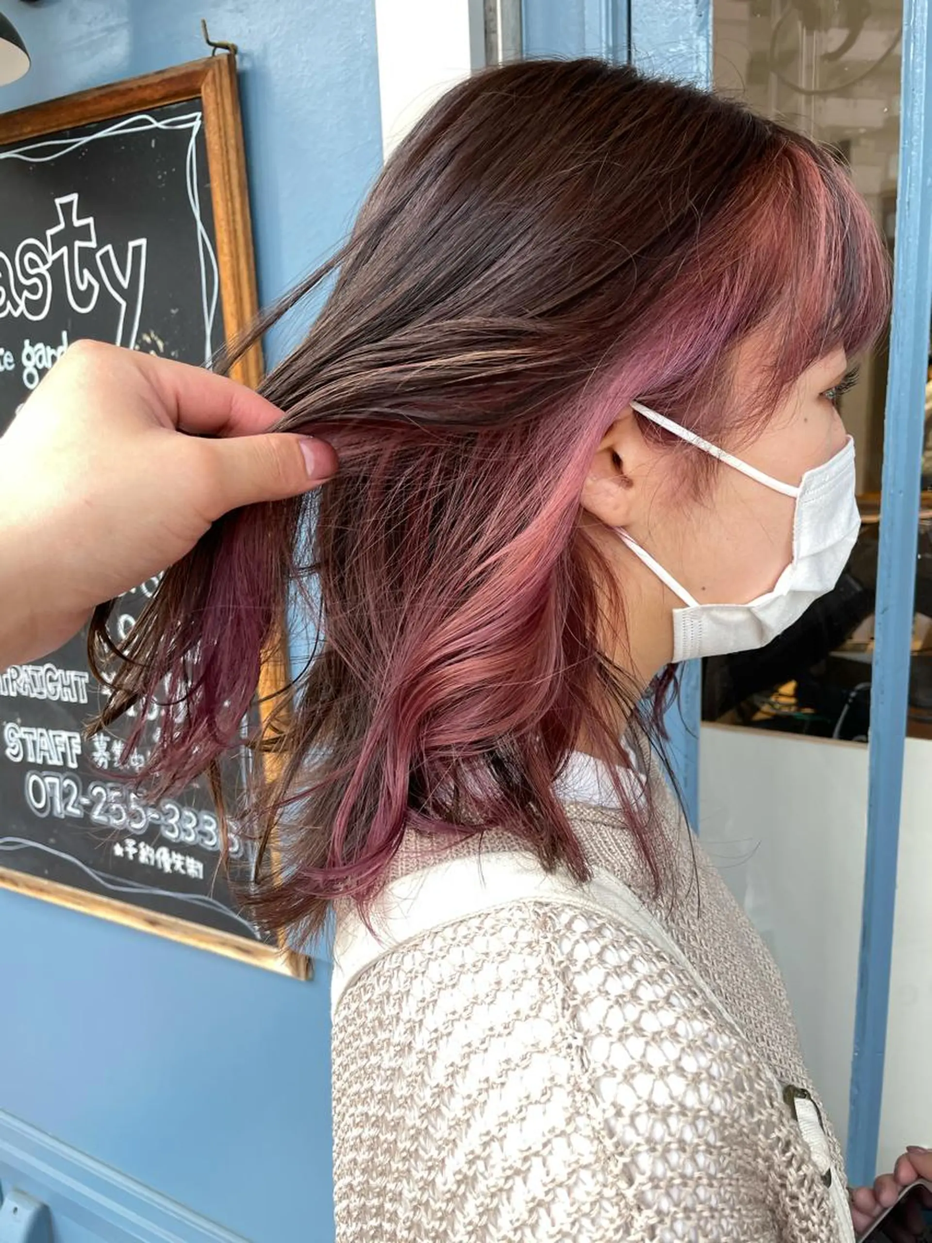 セミロング ブリーチ毛矯正.髪質 改善.髪にドラマをのヘアスタイル