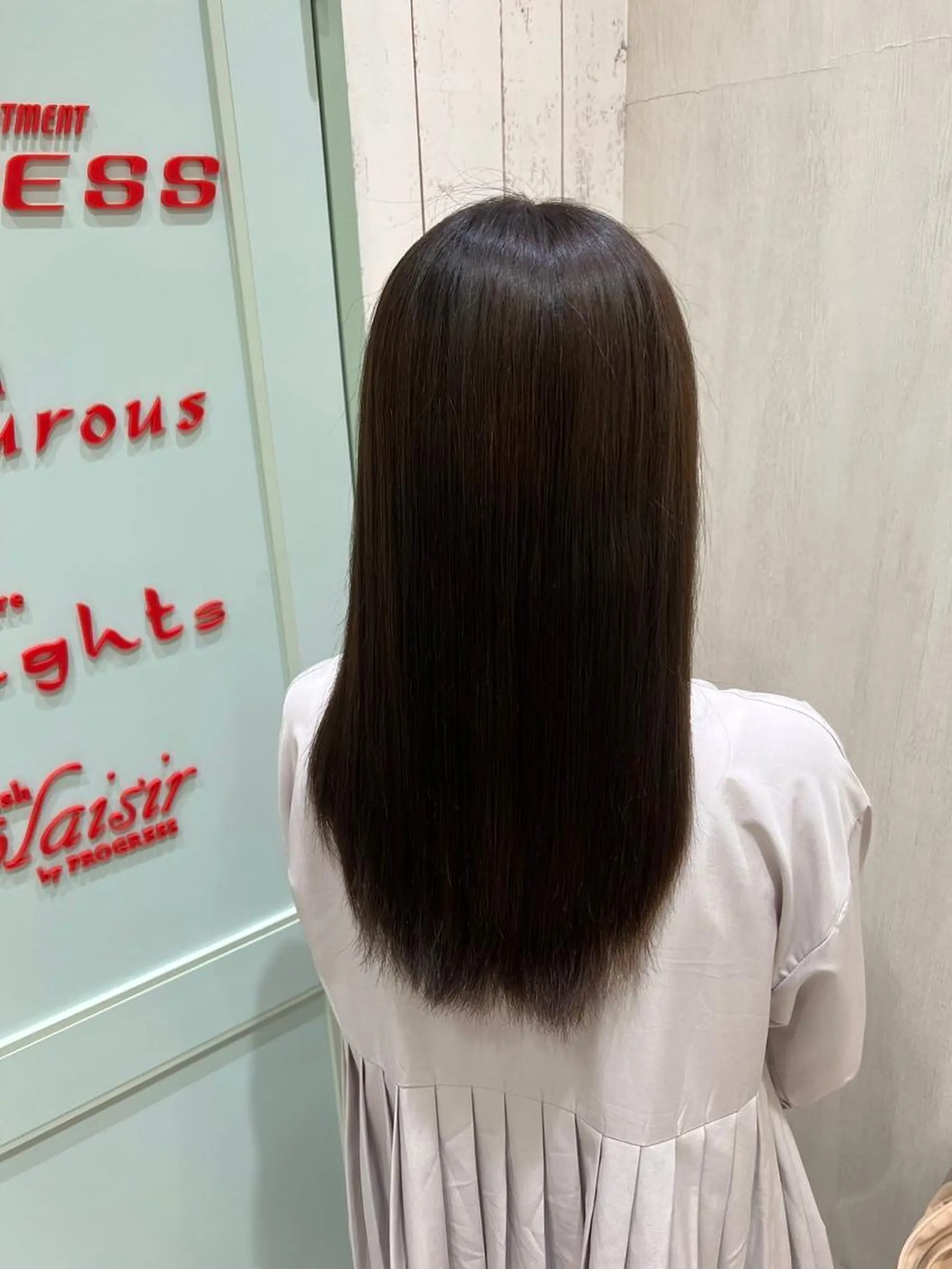 カラー 💐透明感カラー💐 おかじま まりか💐のヘアスタイル