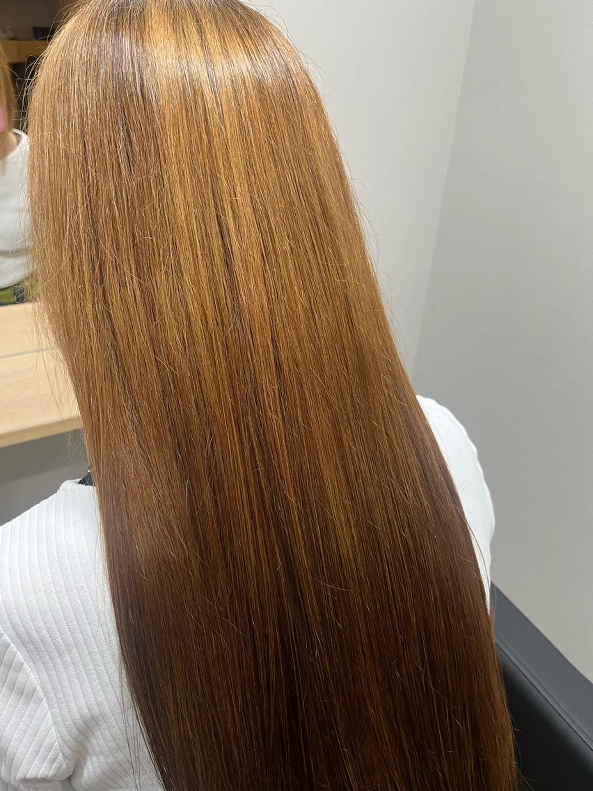 ロング トリートメント eMir... 武蔵小杉所属・新舘 怜奈のヘアスタイル