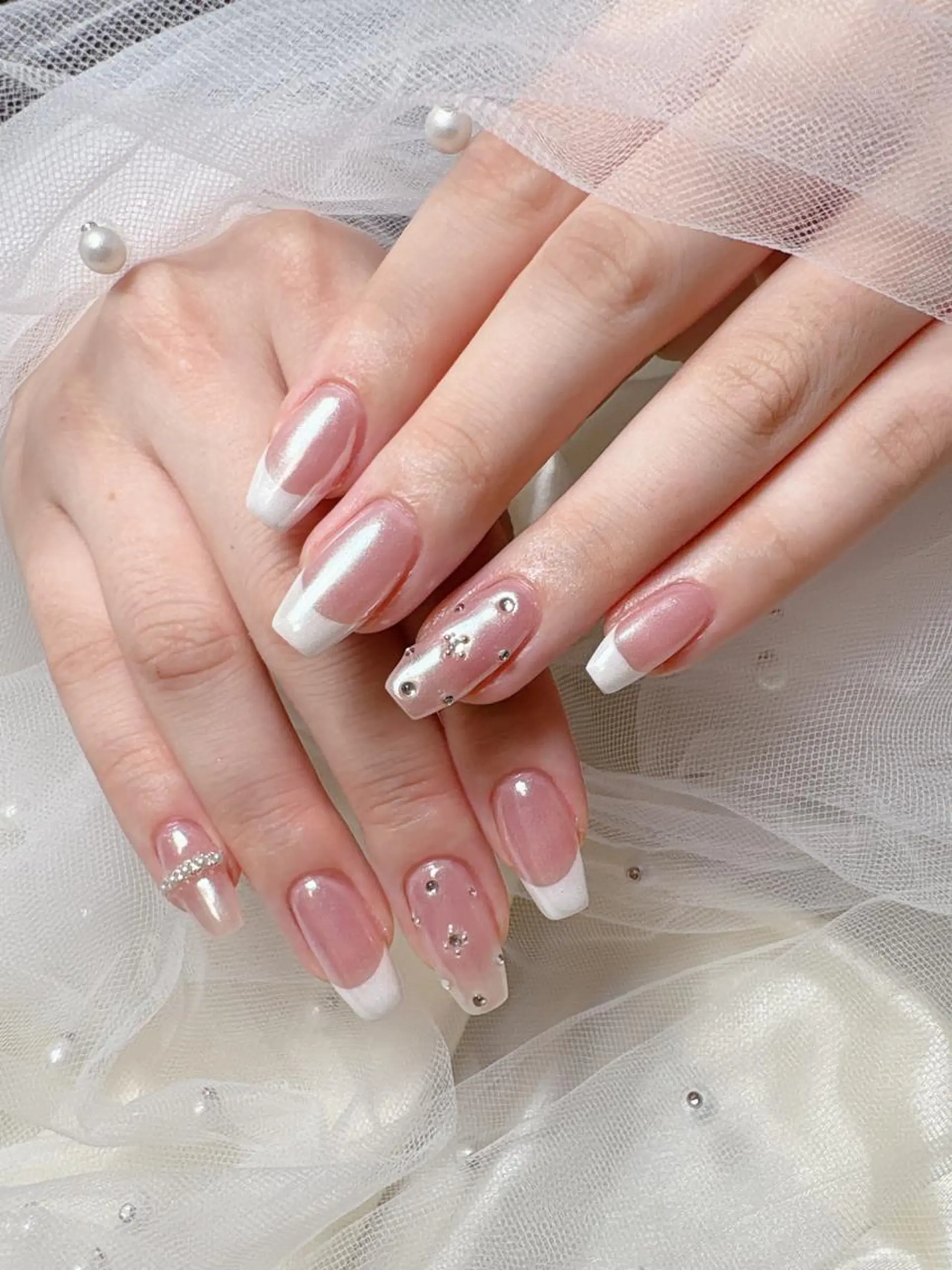 ネイル 持ち込み ハンドネイル ハンドケア 🦋 MiKi 🦋 ネイルサロンのネイルデザイン