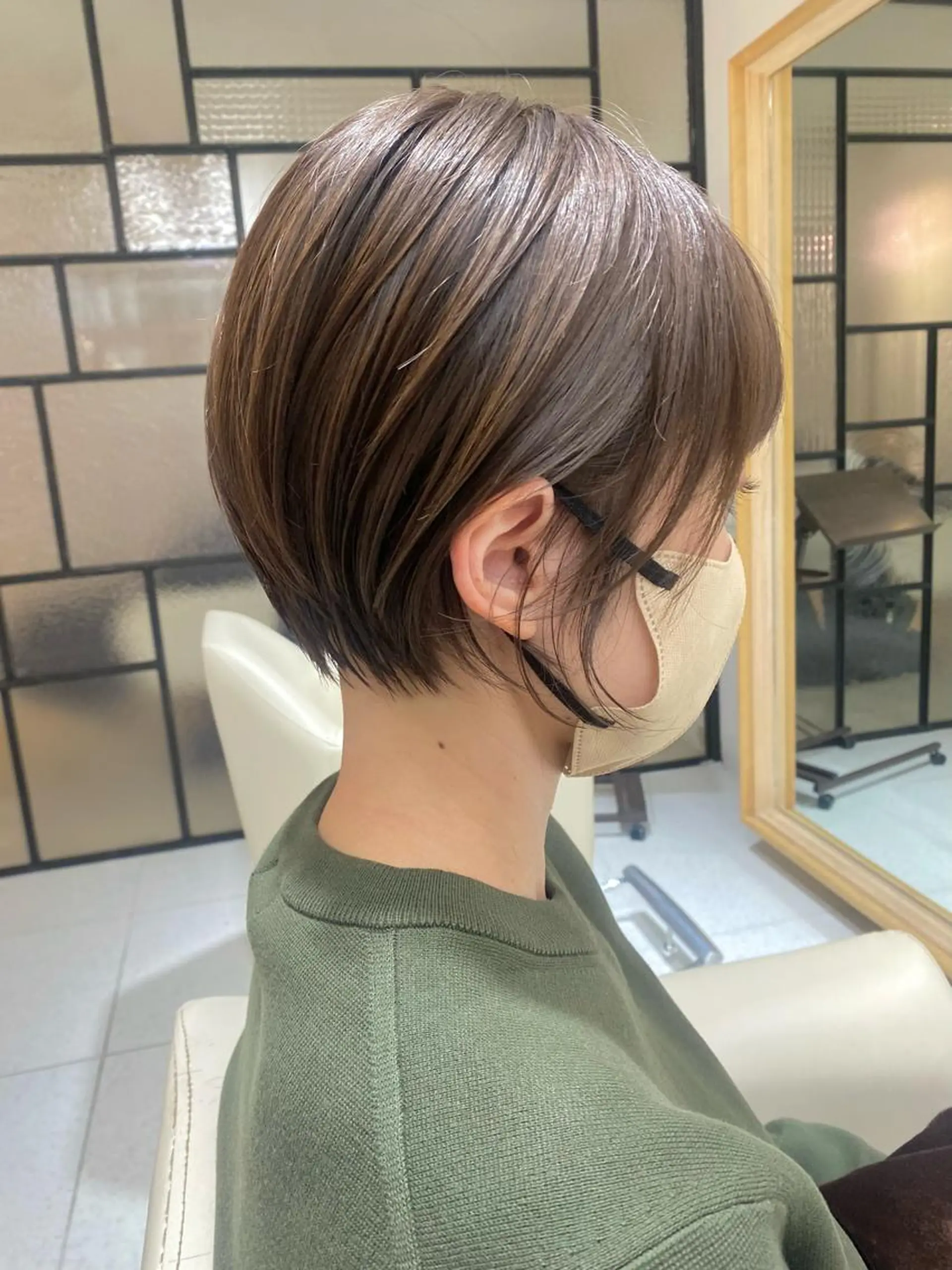 ショート カラー カット ヘアカラー トリートメント 安永 涼のヘアスタイル
