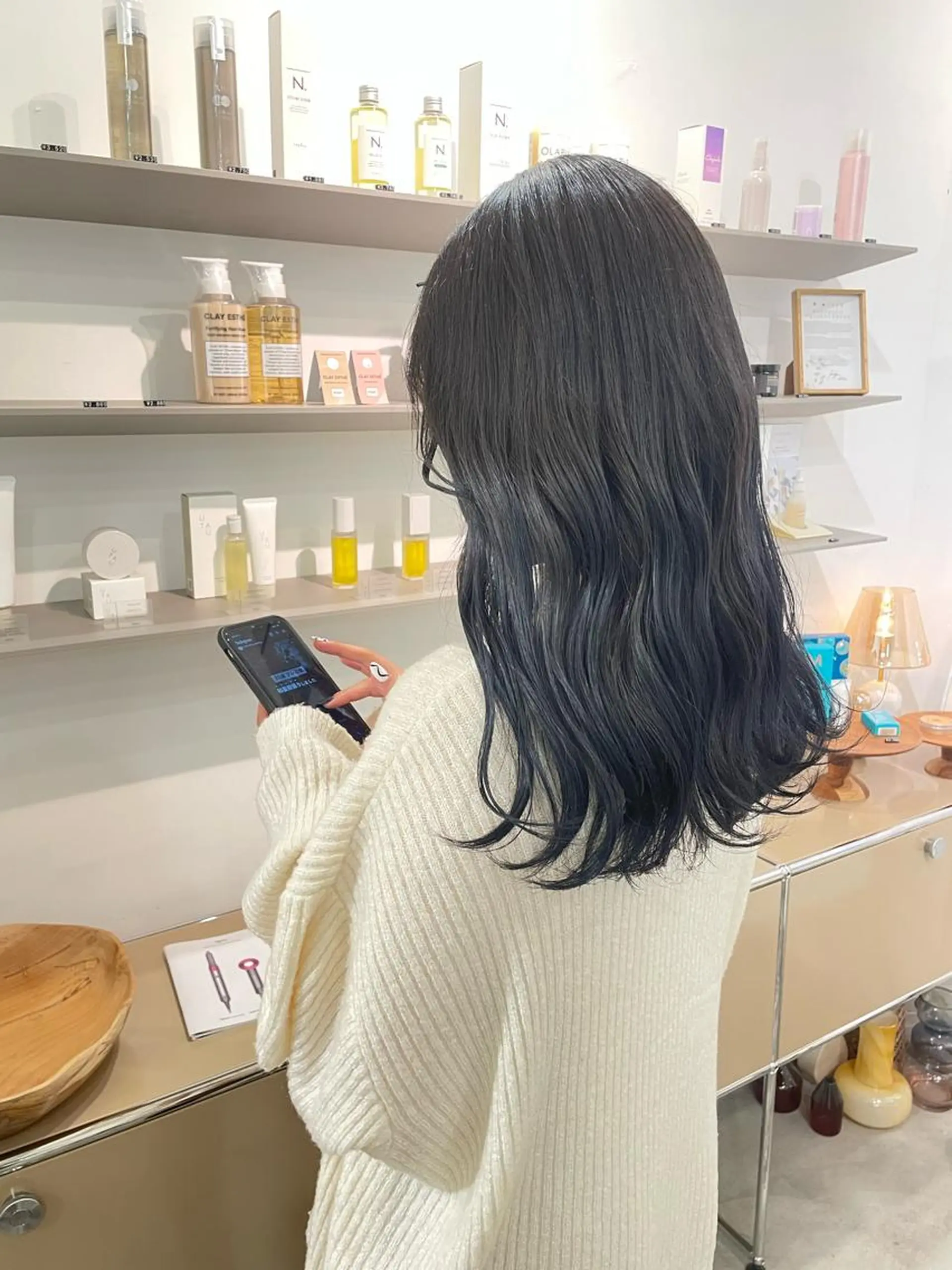 ロング ALLYS 渋谷店所属・最高級の艶のある カラーmei🎨のヘアスタイル