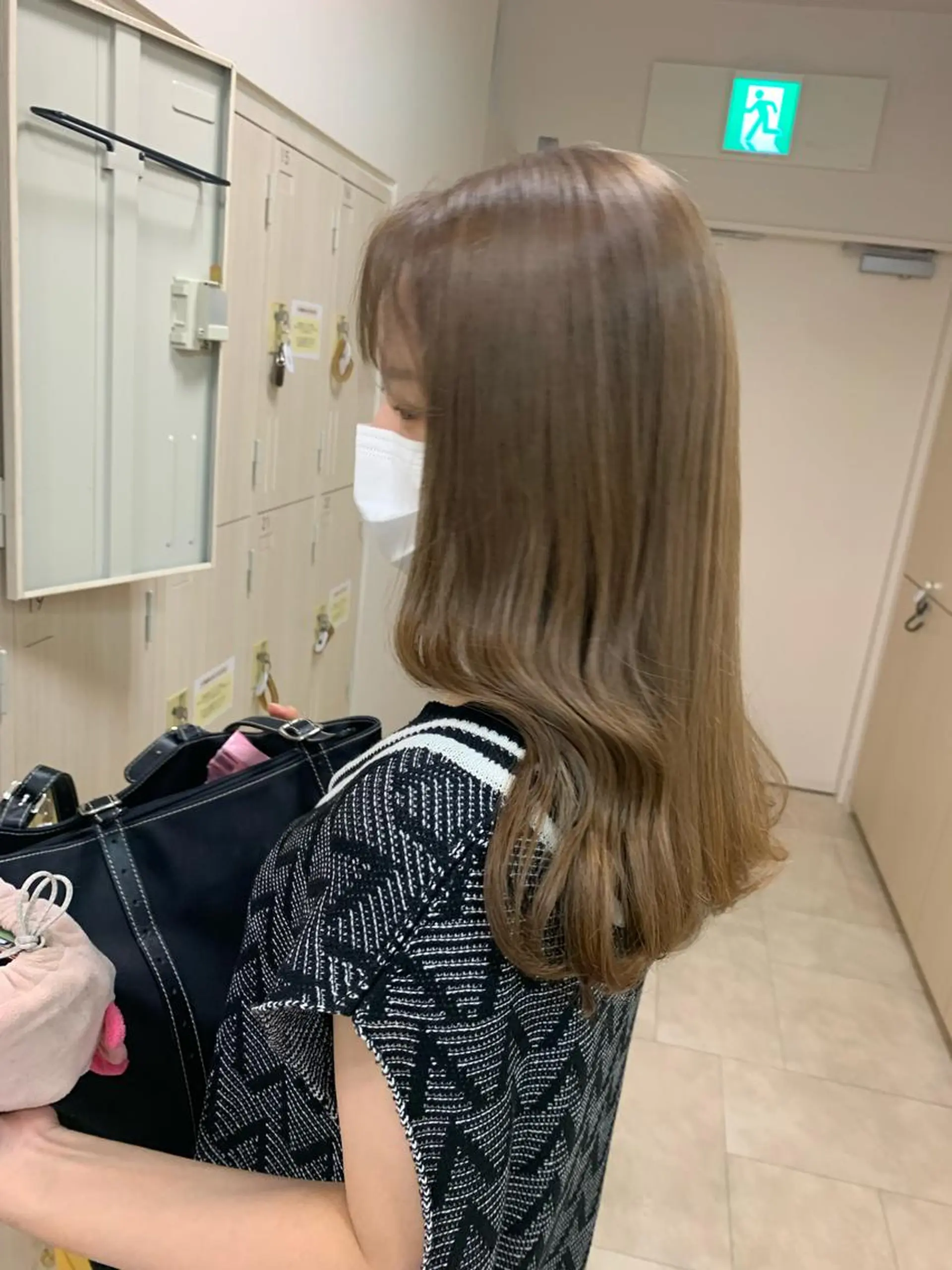 セミロング カラー 暖色専門美容師🎀 お客様満足度◎のヘアスタイル