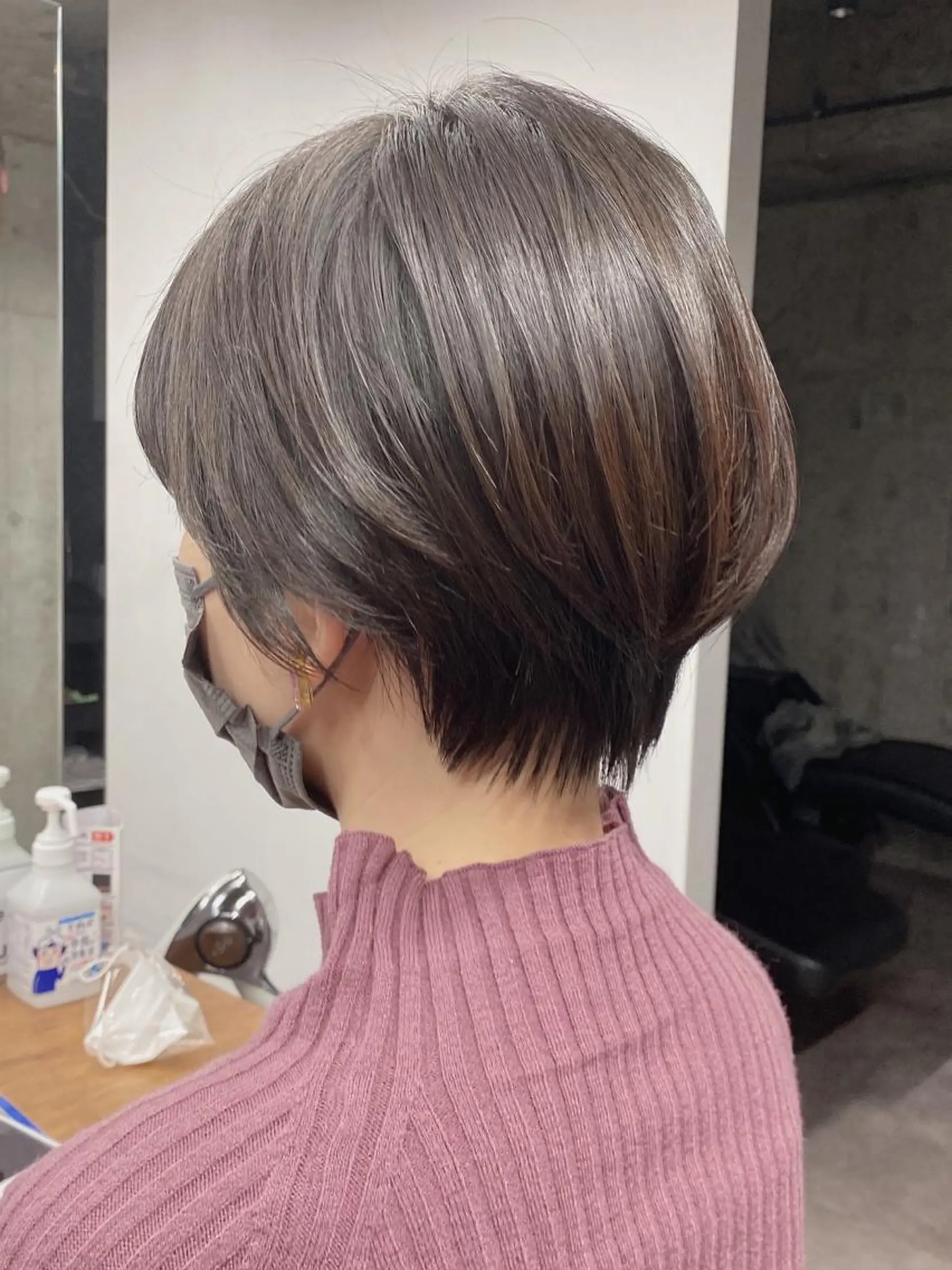 ショート ショート･ウルフ✂︎ 安住有咲子のヘアスタイル