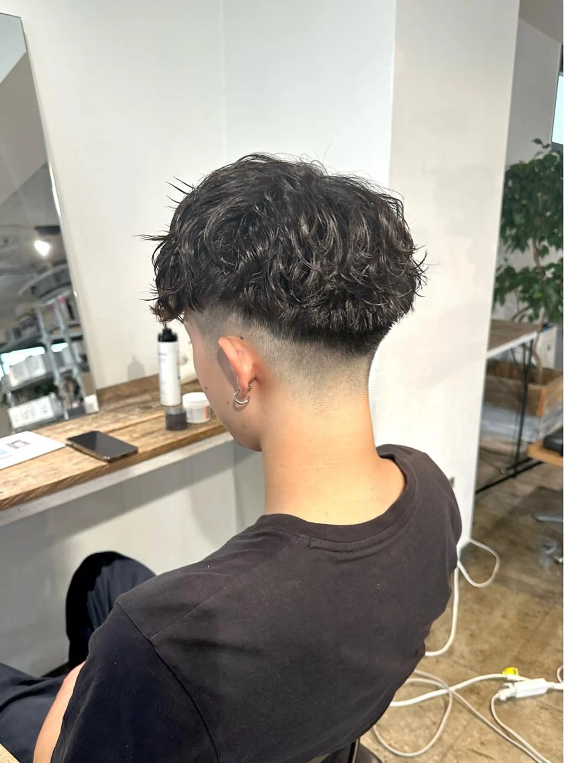 メンズ メンズパーマ スペインカール メンズツイストパーマ 波巻きパーマ ツイストパーマ 骨格補正施術/メンズ 専門美容師/YUYAのヘアスタイル