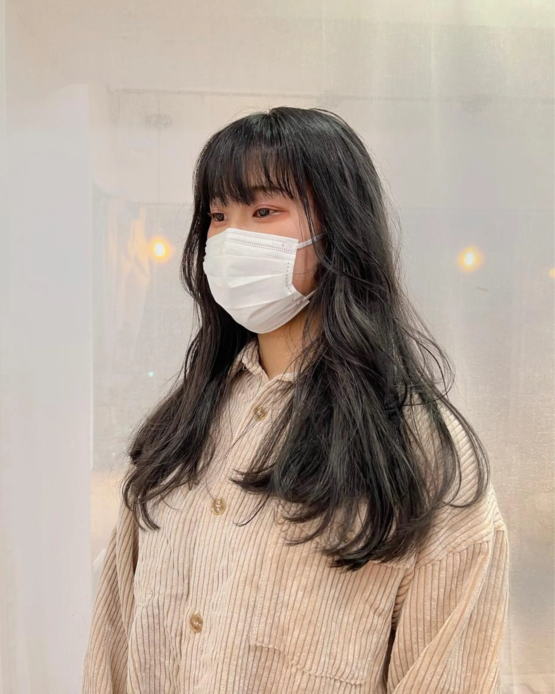 ロング アッシュ アッシュブラック レイヤーカット✂️ 透明感カラー🫧栄のヘアスタイル