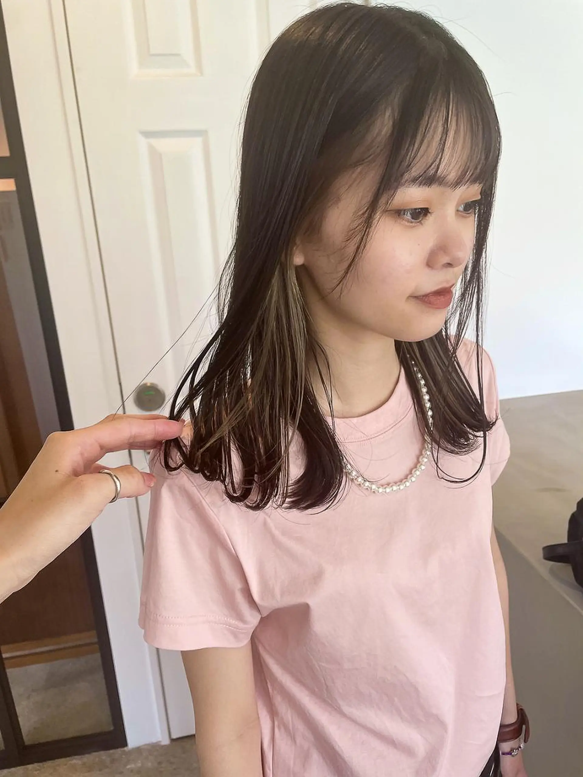 ミディアム カラー パーマ ショートボブ ミディアムパーマ アディクシーカラー ブリーチ ブロンド カット ヘアカラー トリートメント CEINE PATHのヘアスタイル