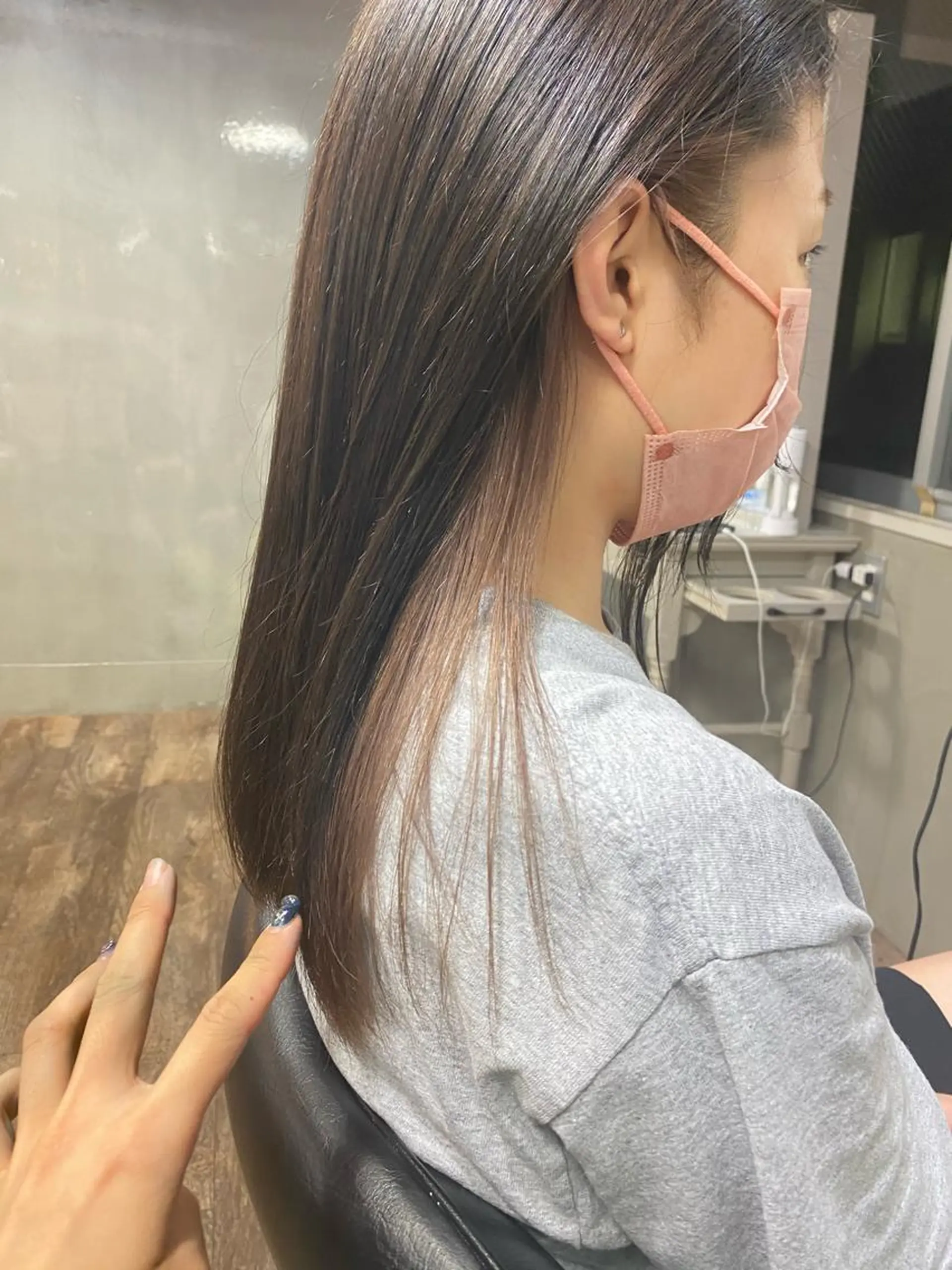 ロング カラー カット ヘアカラー トリートメント 梅田ハイトーン チダ ヒナノのヘアスタイル