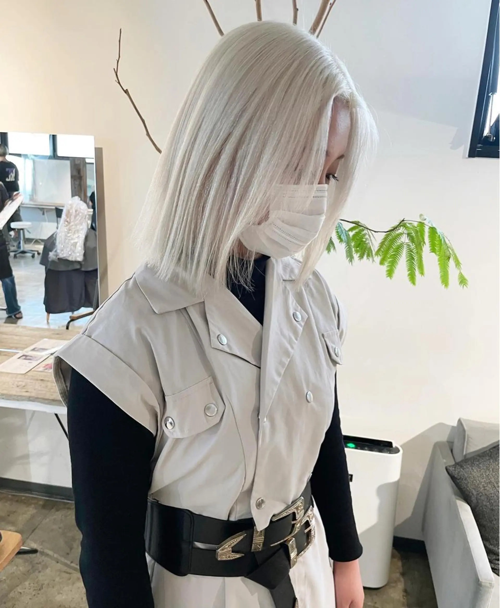 ミディアム カラー ヘアカラー トリートメント ヘアセット ✨艶ブリーチカラー ✨四ノ宮裕己のヘアスタイル