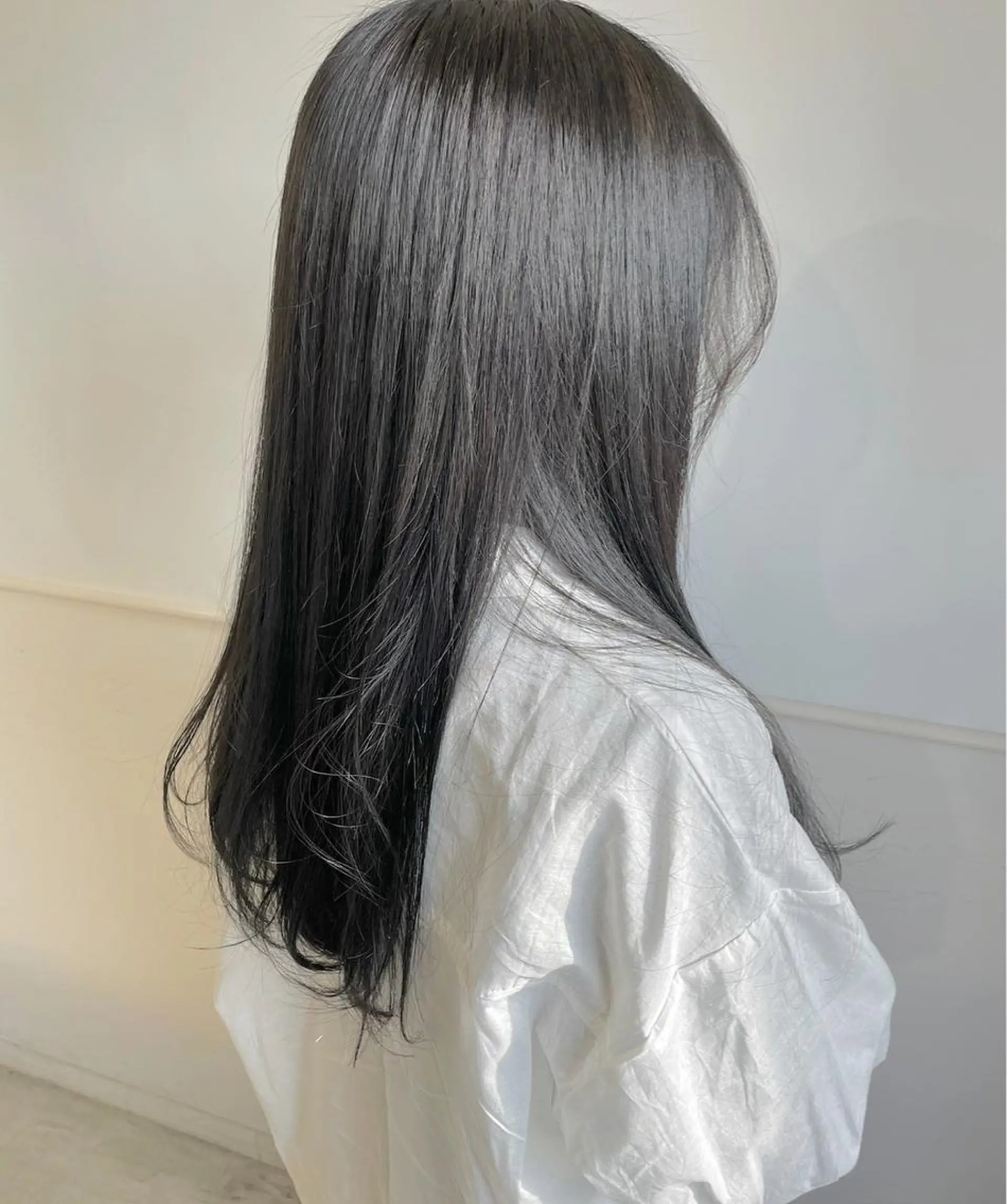 ロング カラー GOODDAY ヘアサロンのヘアスタイル