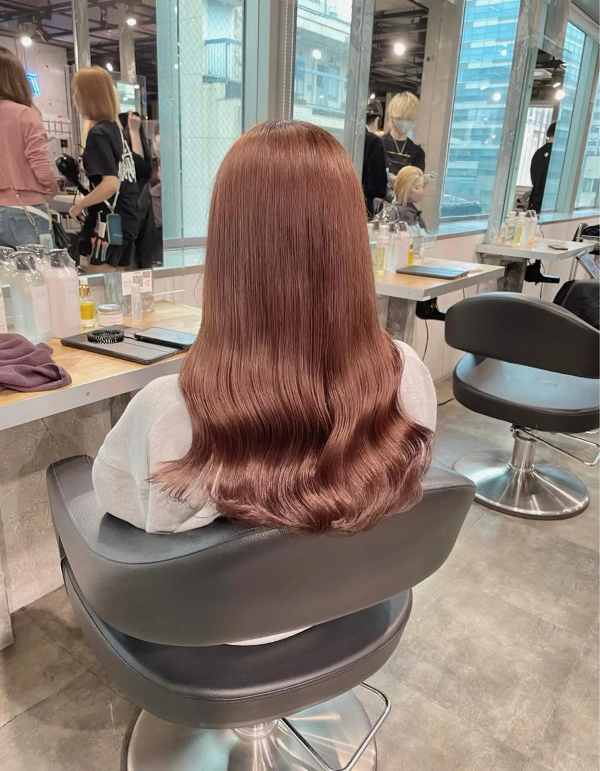 ロング カラー カット ヘアカラー トリートメント ヘッドスパ ヘアセット ベージュカラー💖 やすひろのヘアスタイル