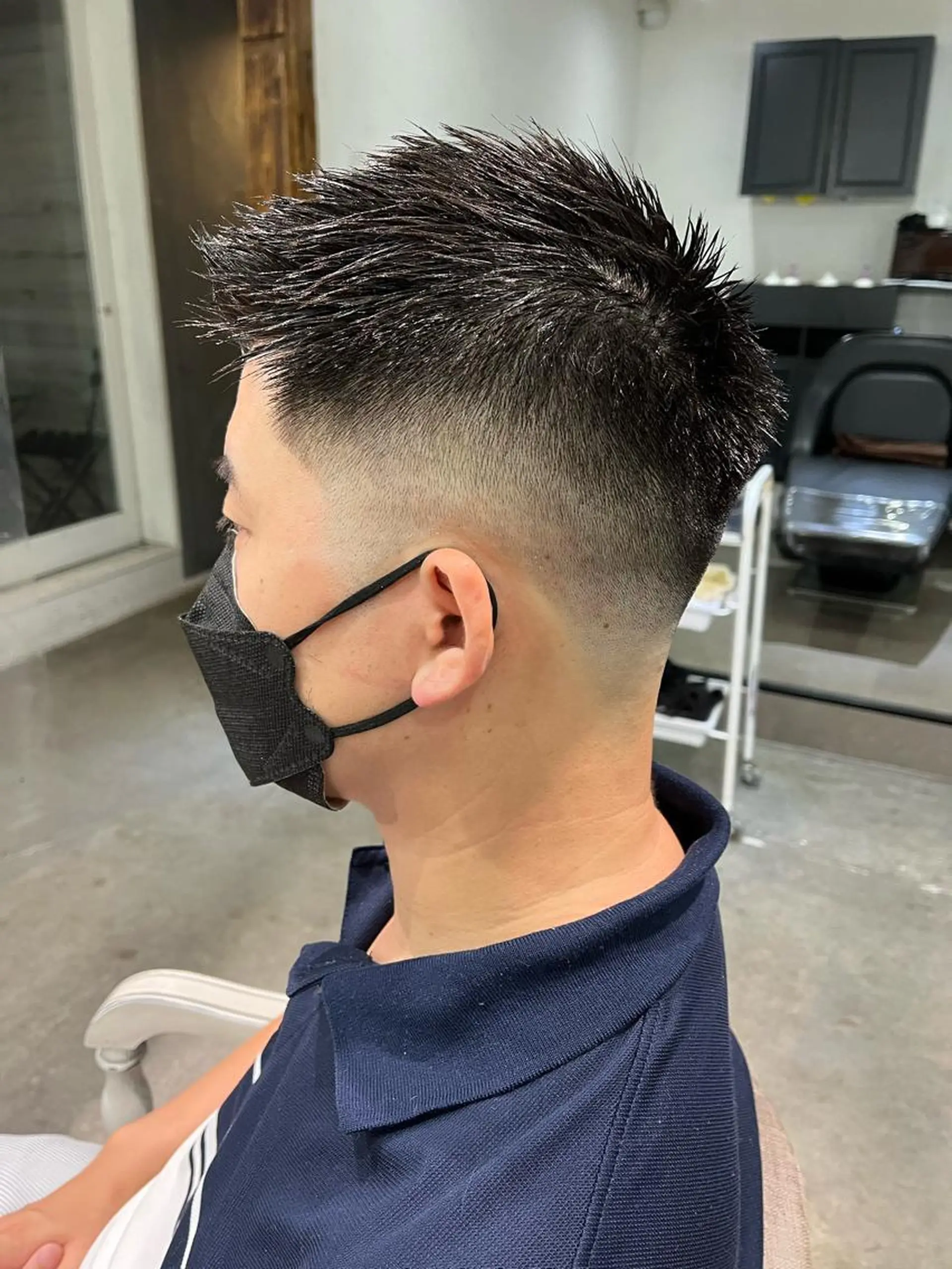 ショート カラー パーマ メンズ アイブロウ フェードカット スキンフェード 京都駅メンズカット/ パーマ/Keigoのヘアスタイル