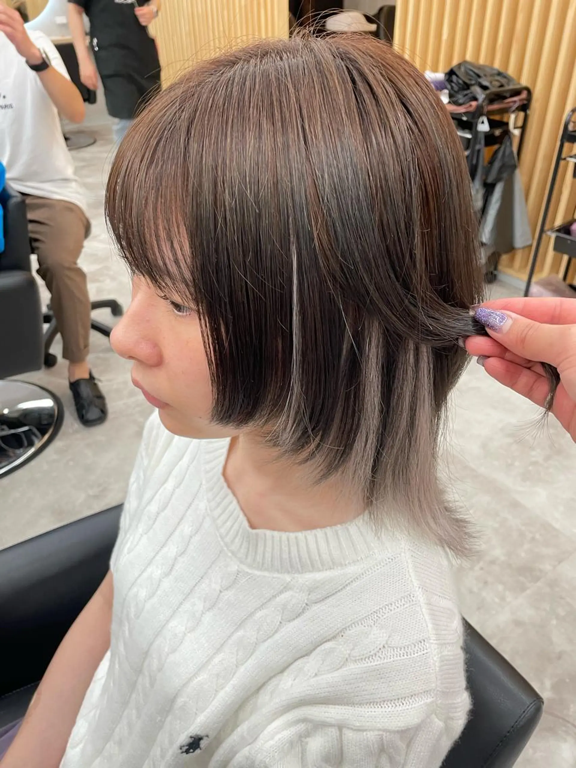 ミディアム エクステ ウルフカット Tint by alo所属・🐰FUMINA🐰 カットモデルのヘアスタイル