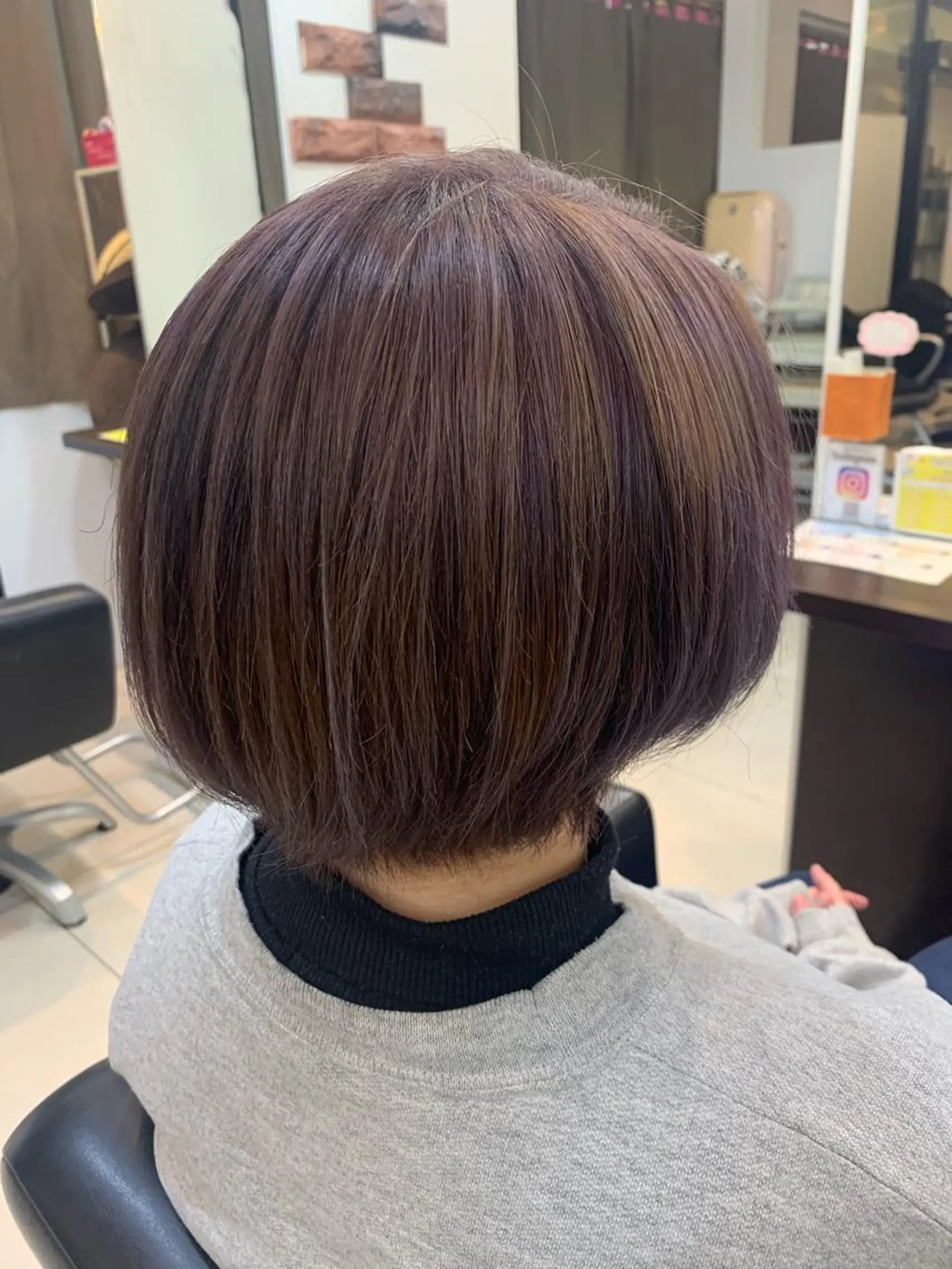 ショート カラー グレージュ ラベンダーカラー ラベンダーグレージュ ラベンダーグレー ヘアカラー 🕯️サイトウ スズカ🧸のヘアスタイル