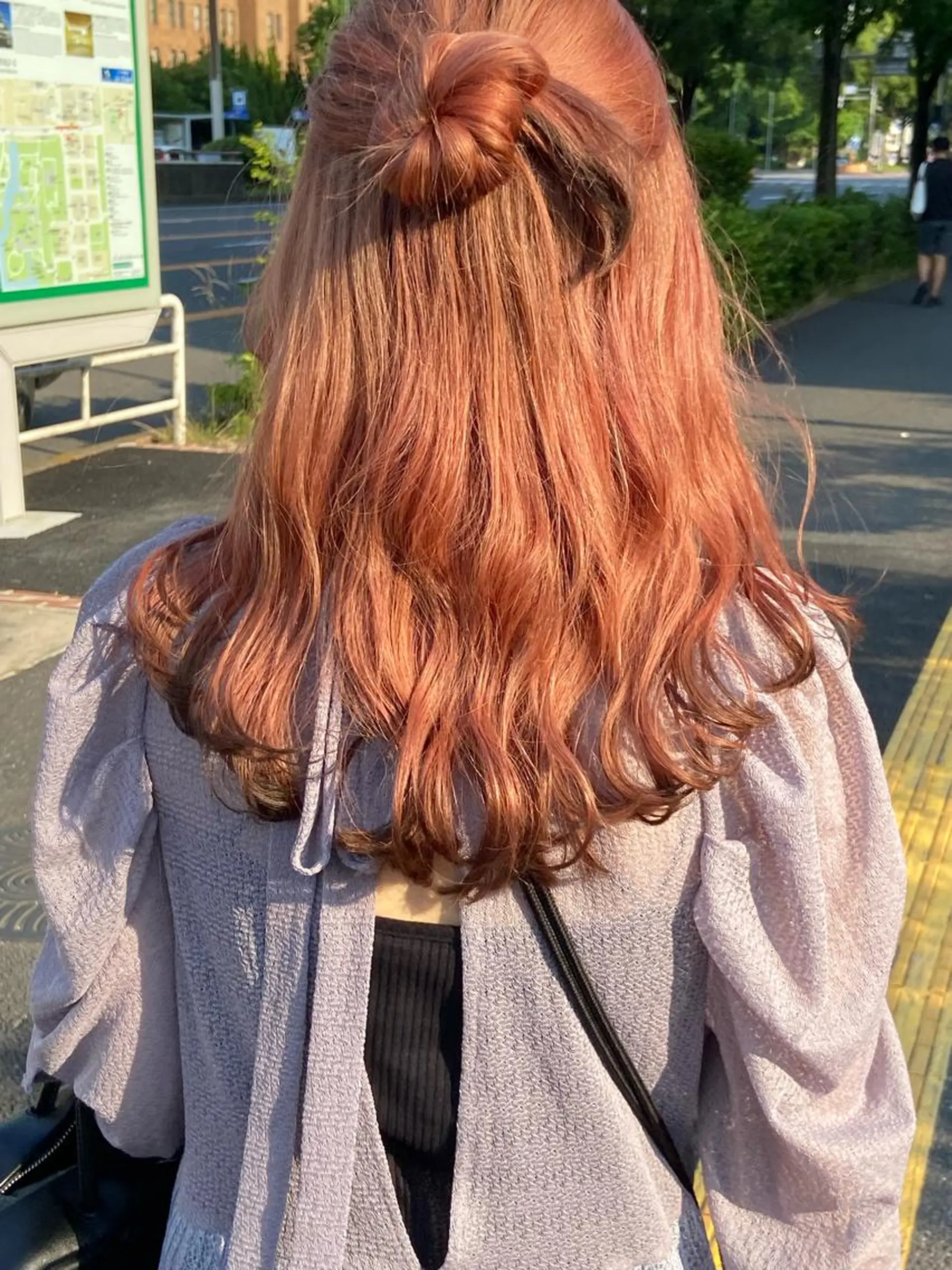 ミディアム カラー ブラウンカラー ピンクカラー 艶髪矯正|ダイオウ シュナのヘアスタイル