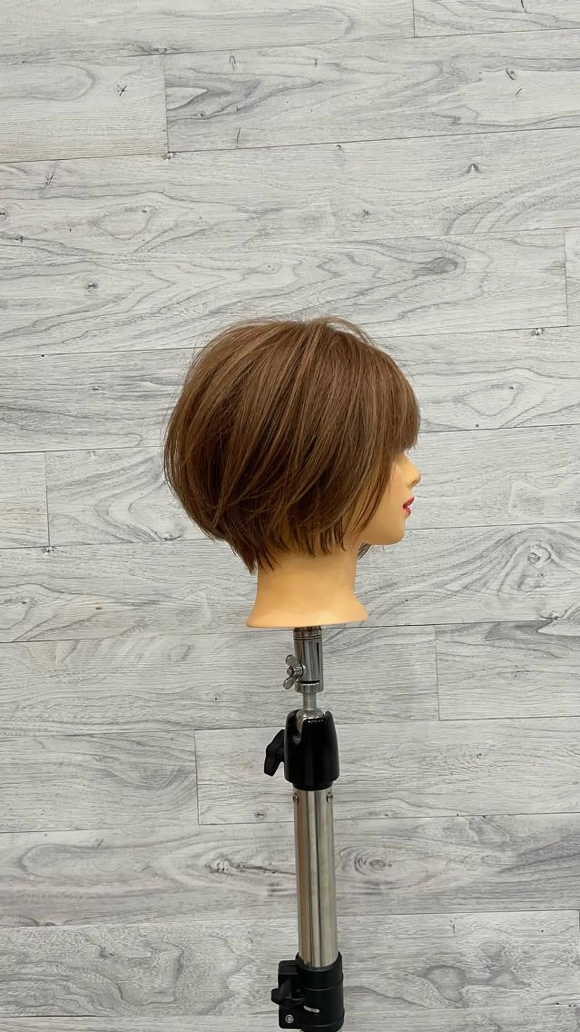 ショート miyuki AFLOATのヘアスタイル