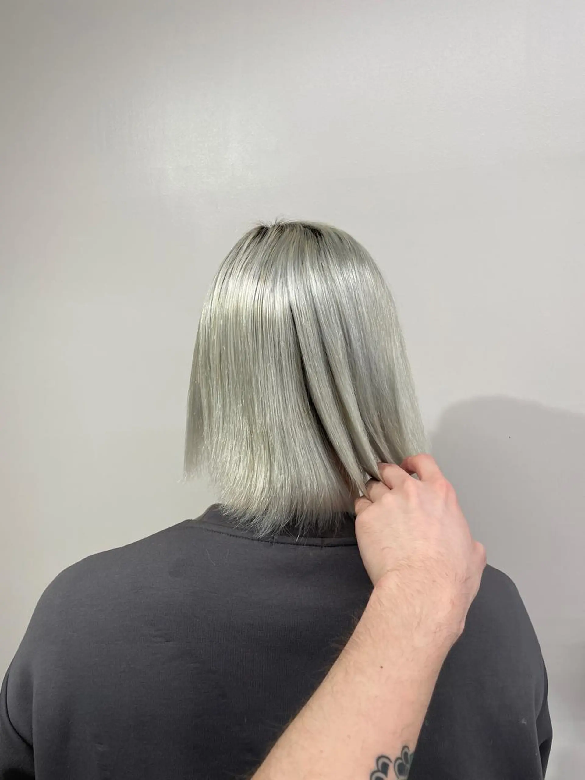 ミディアム カラー laff 新宿所属・ボブ/ケアパーマ/ レイヤー/縮毛矯正のヘアスタイル