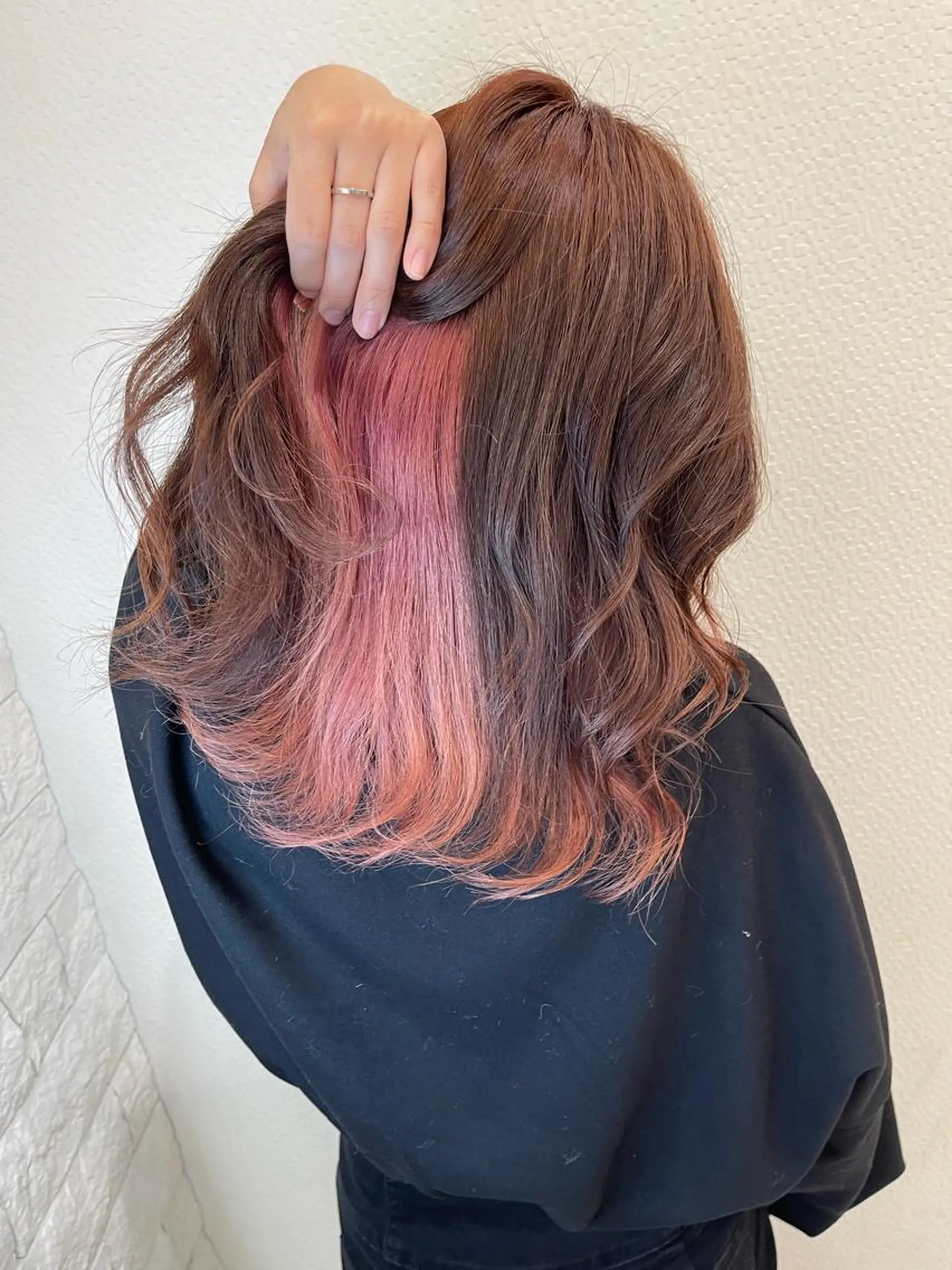 カラー ブラウンカラー ハイトーンカラー ピンクカラー ヘアカラー 名古屋のピンク好き かずくん🦩のヘアスタイル