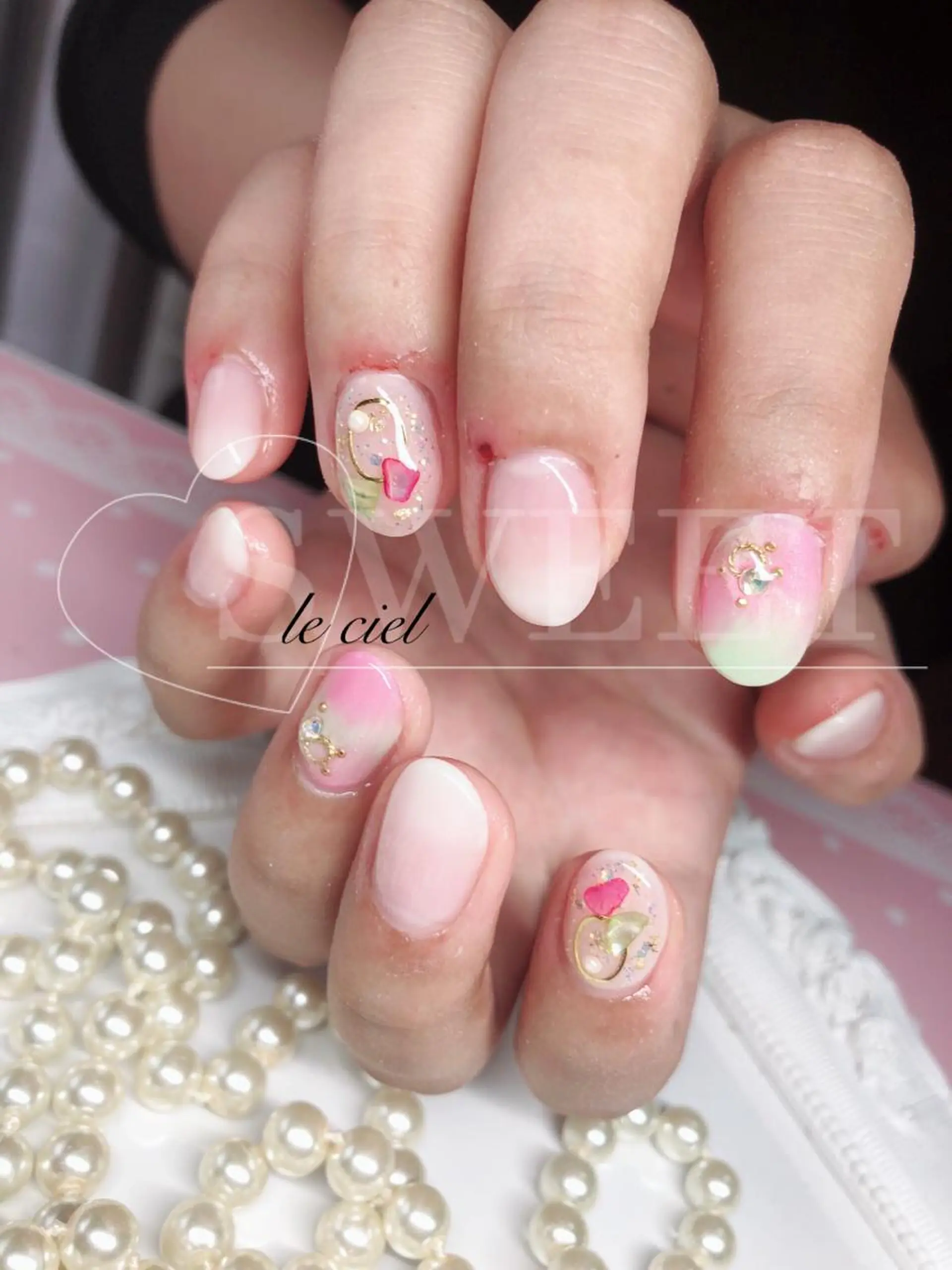 ネイル ハンドネイル Naka Rieのネイルデザイン