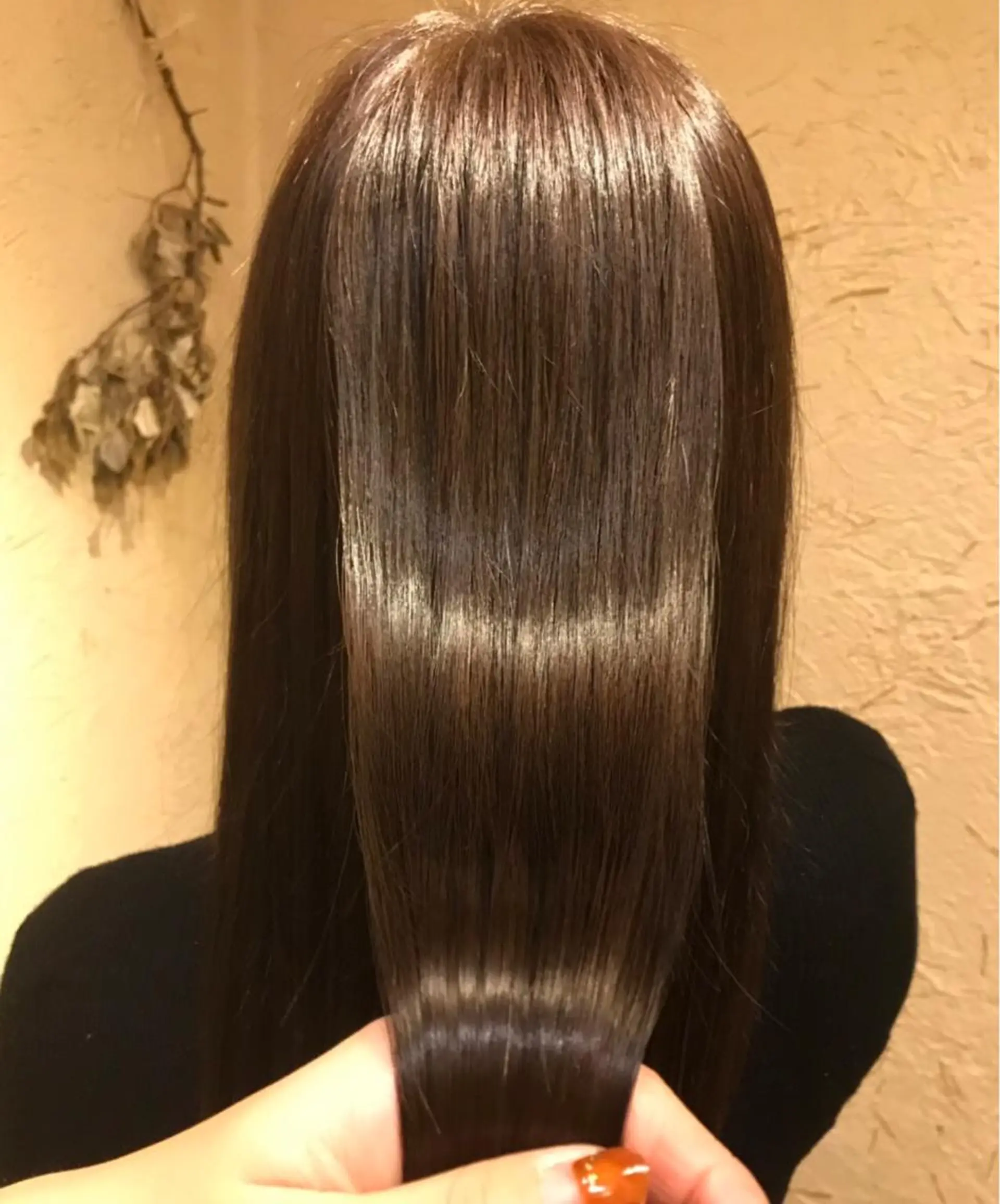 ロング 伸ばしかけ 髪質改善 トリートメント A10+α所属・加茂 しのぶのヘアスタイル