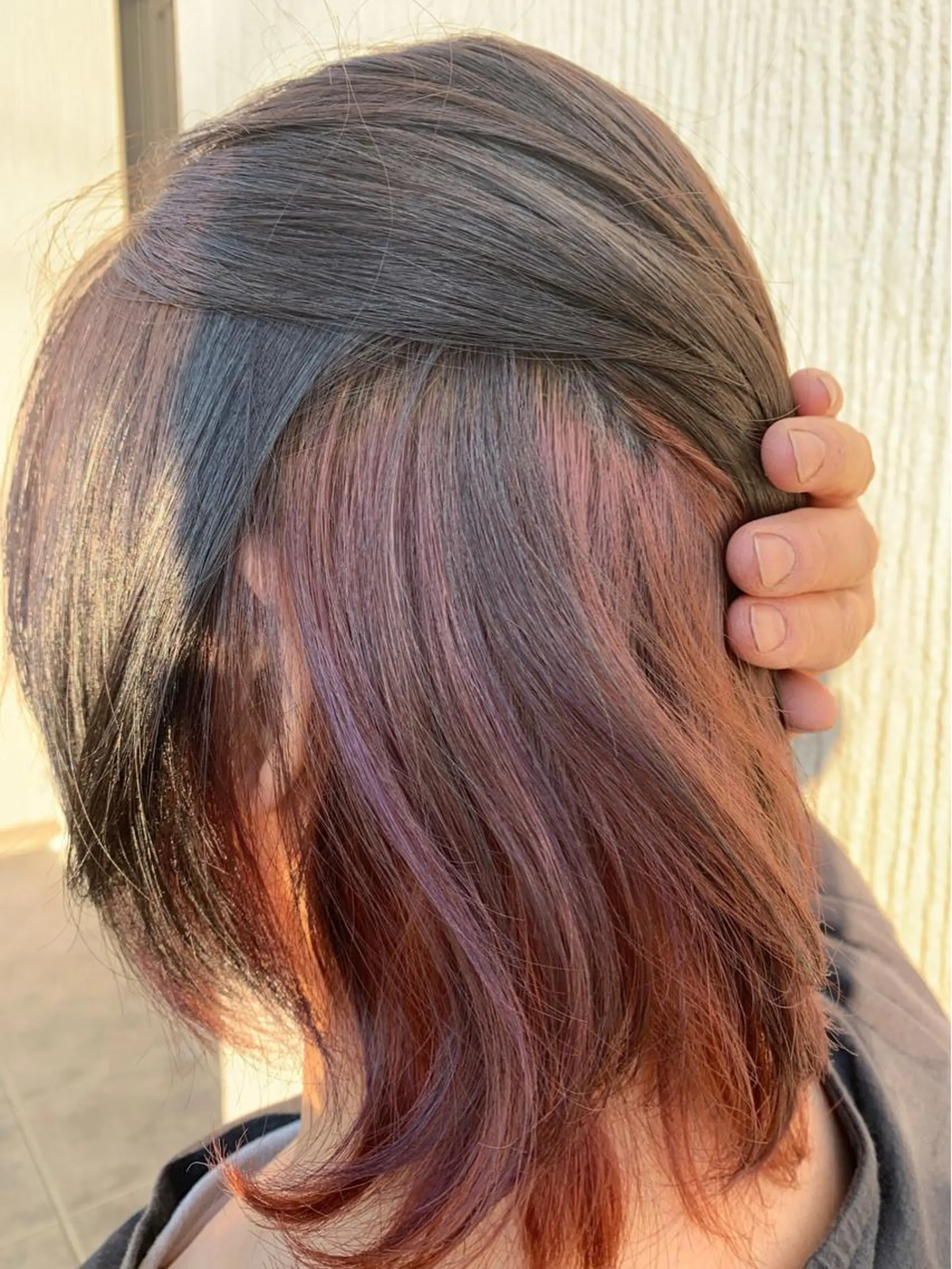 ミディアム カラー 小林 由里香のヘアスタイル