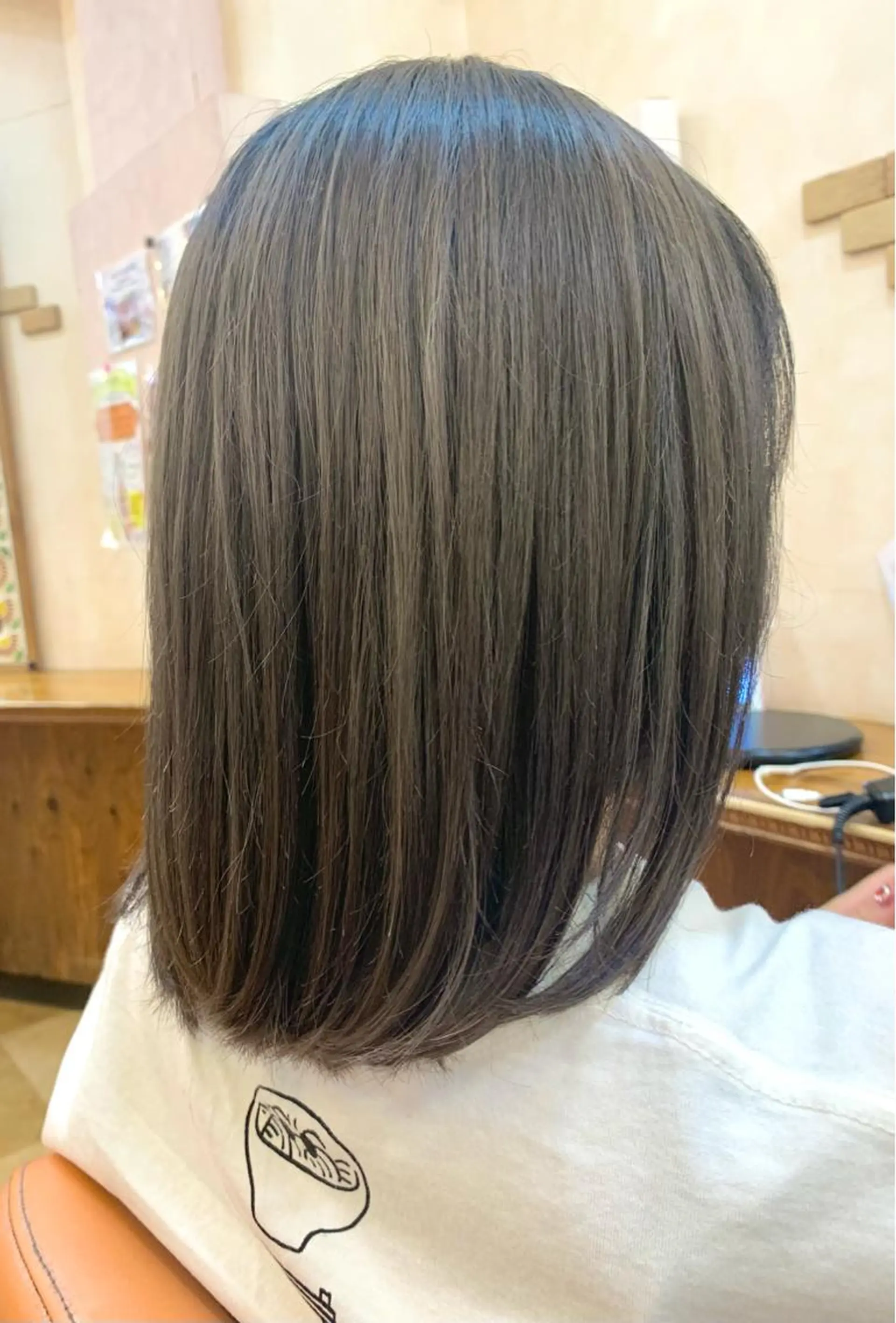 ミディアム 石原 姫菜のヘアスタイル