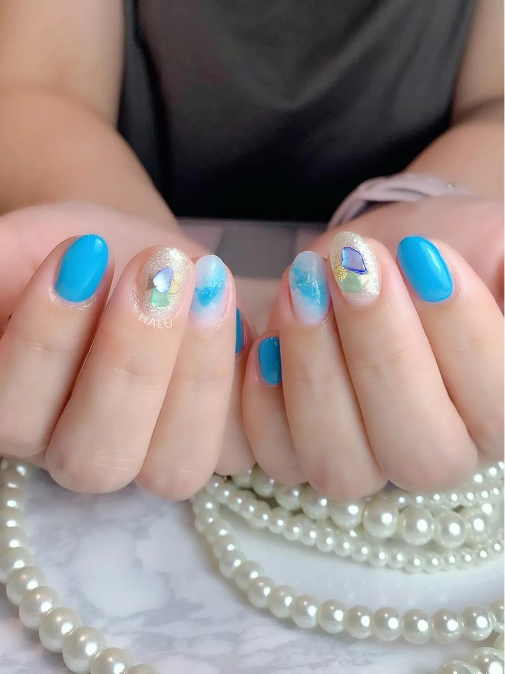 ネイル ブルー HALU ハルのネイルデザイン