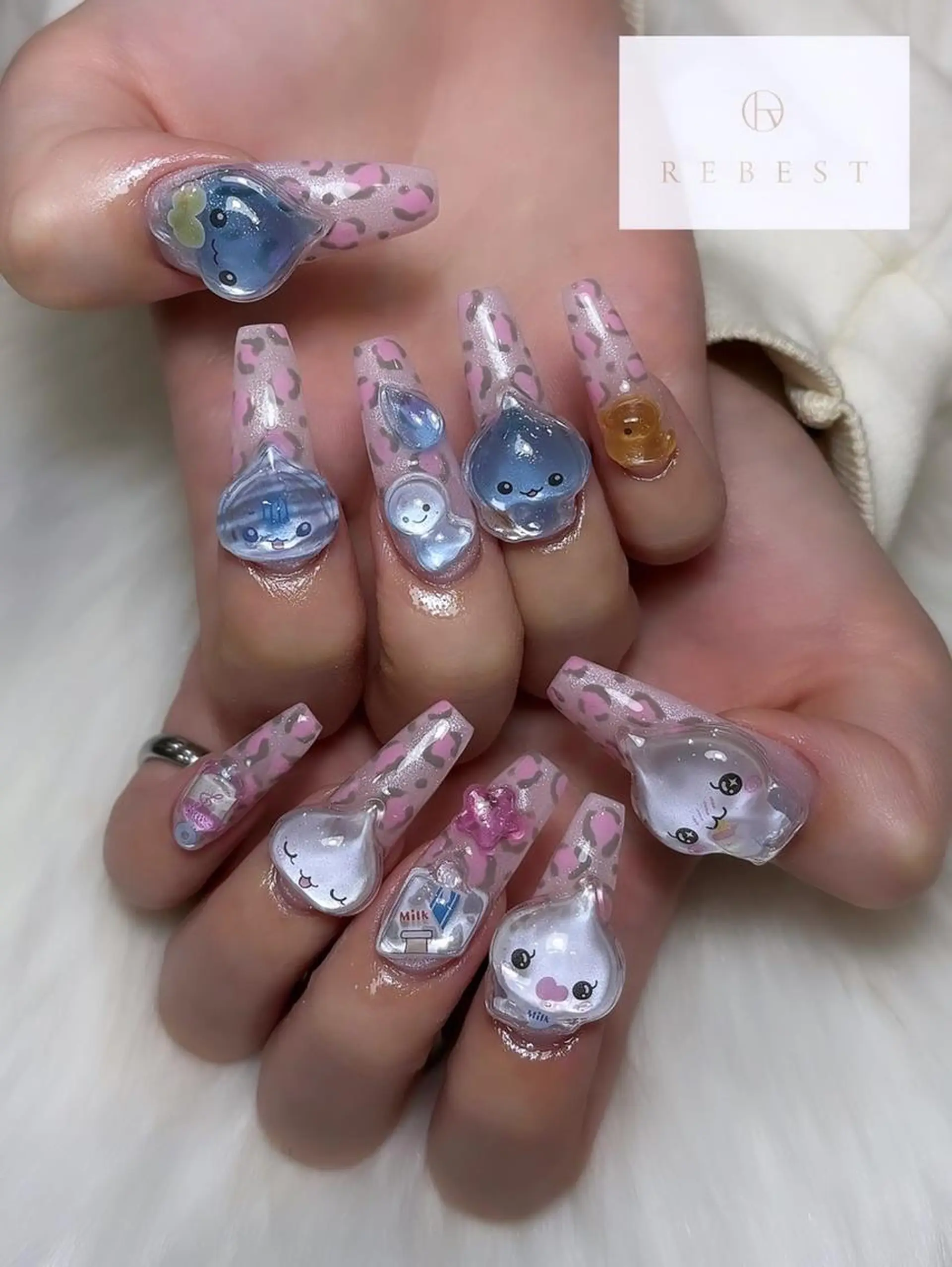 ネイル ＲＥＢＥＳＴ nailのネイルデザイン