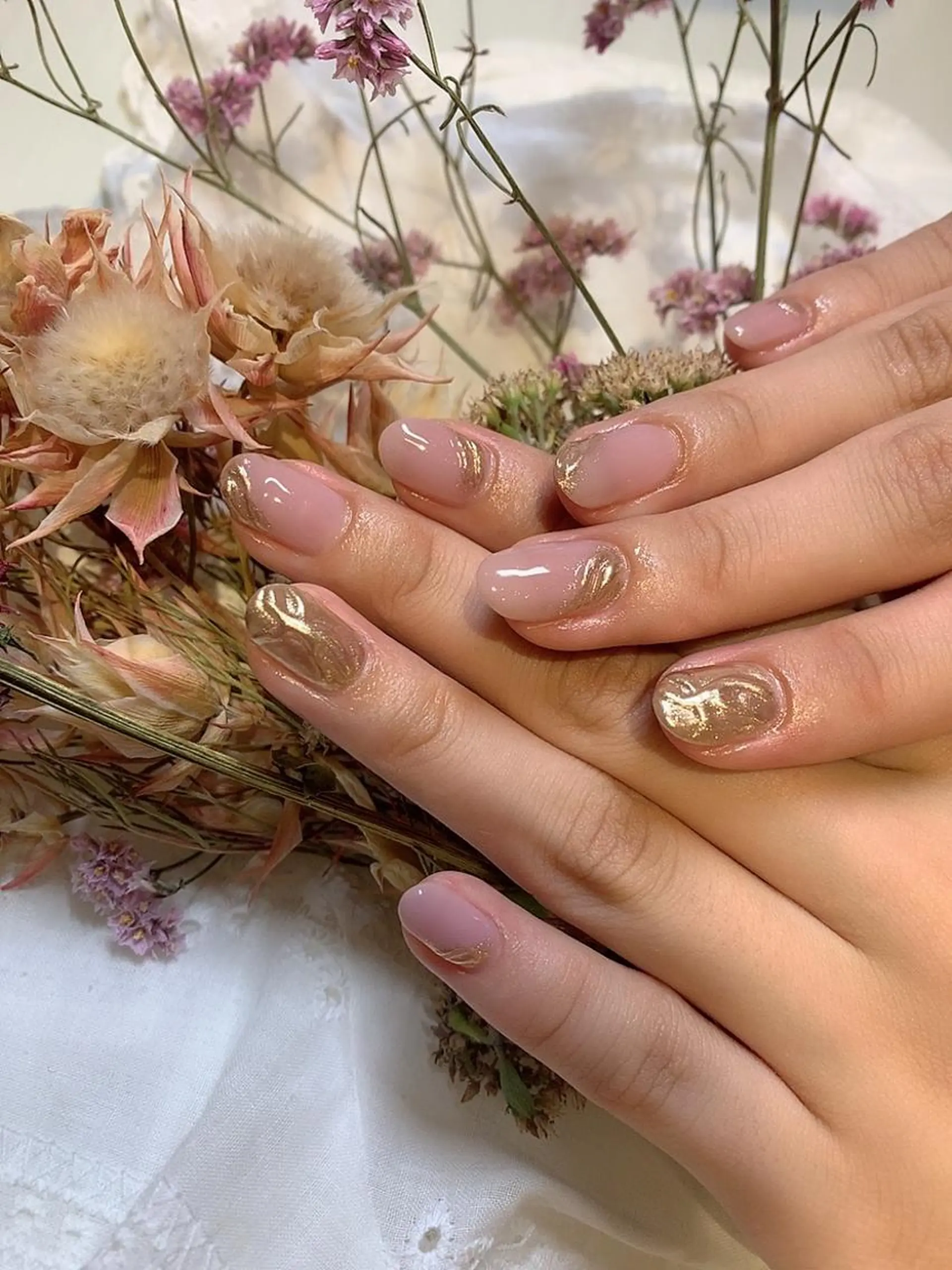ネイル クリアネイル ゴールド ミラーネイル ピンク nail* runa🌻のネイルデザイン